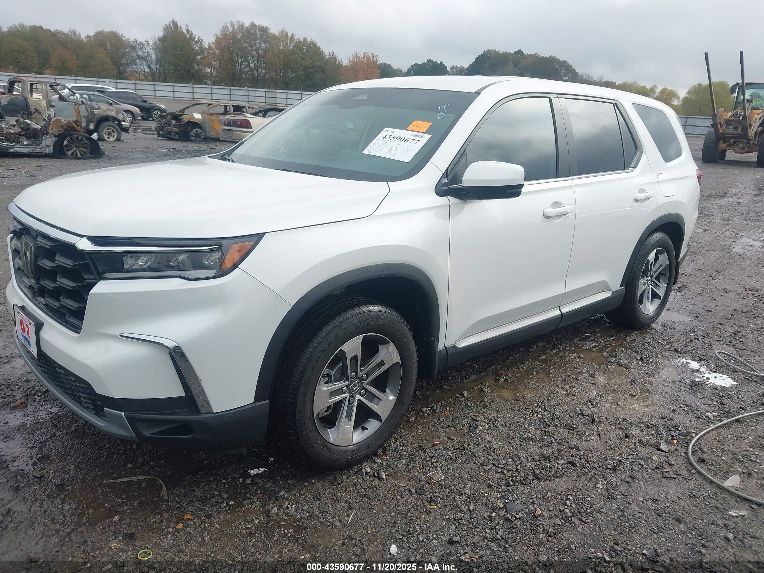 HONDA PILOT image 2