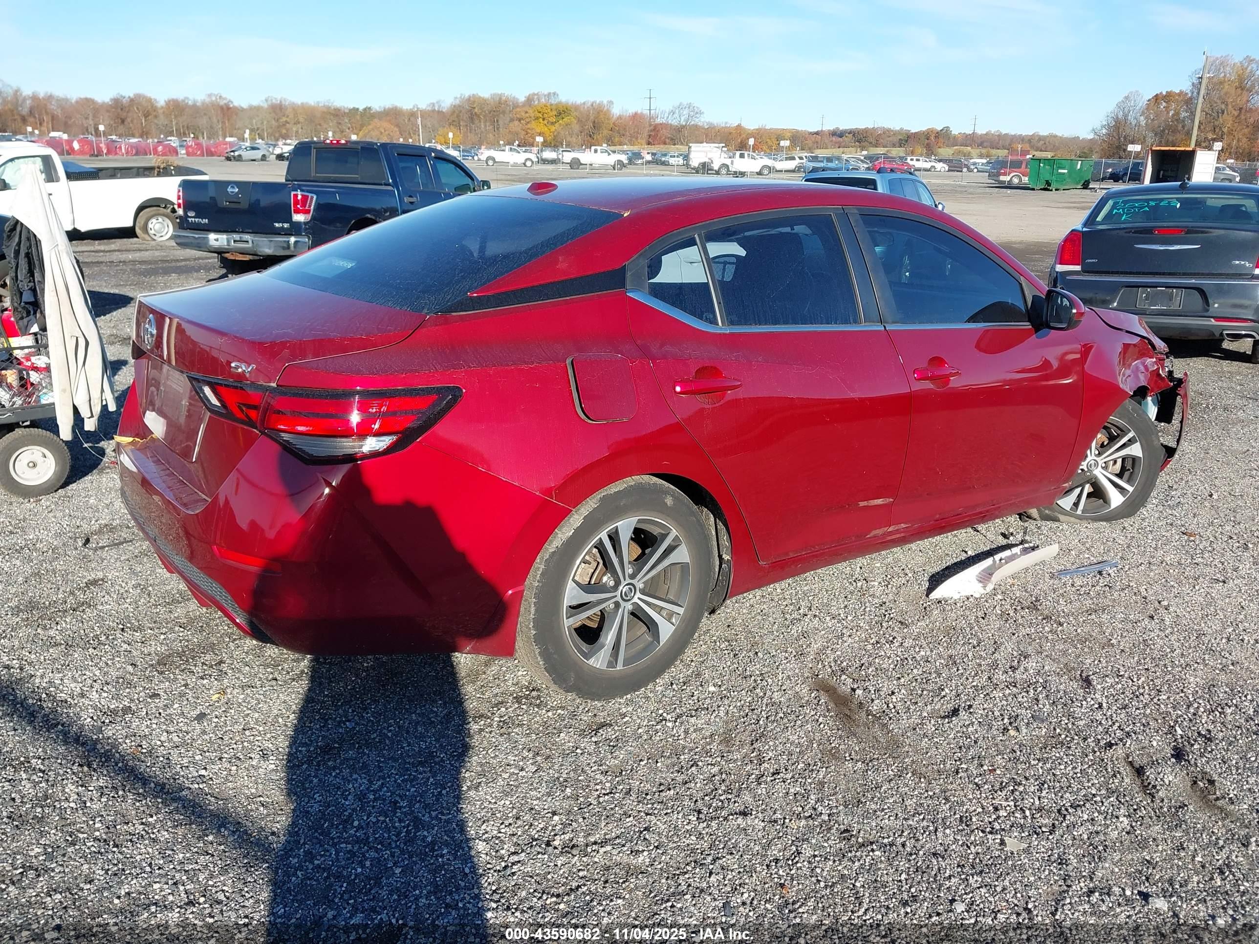 NISSAN SENTRA image 4