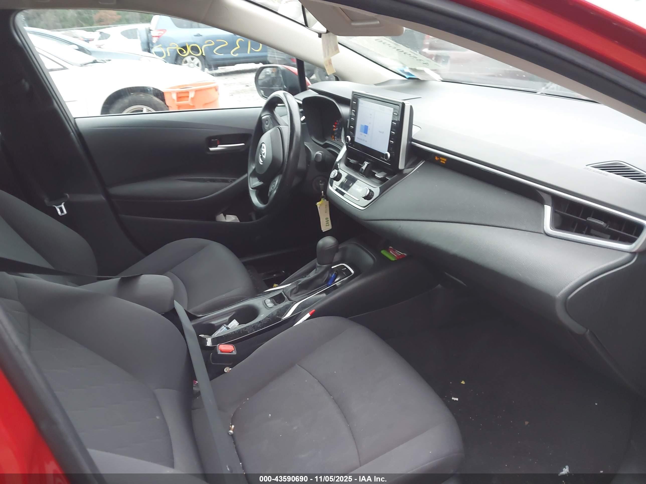TOYOTA COROLLA image 5
