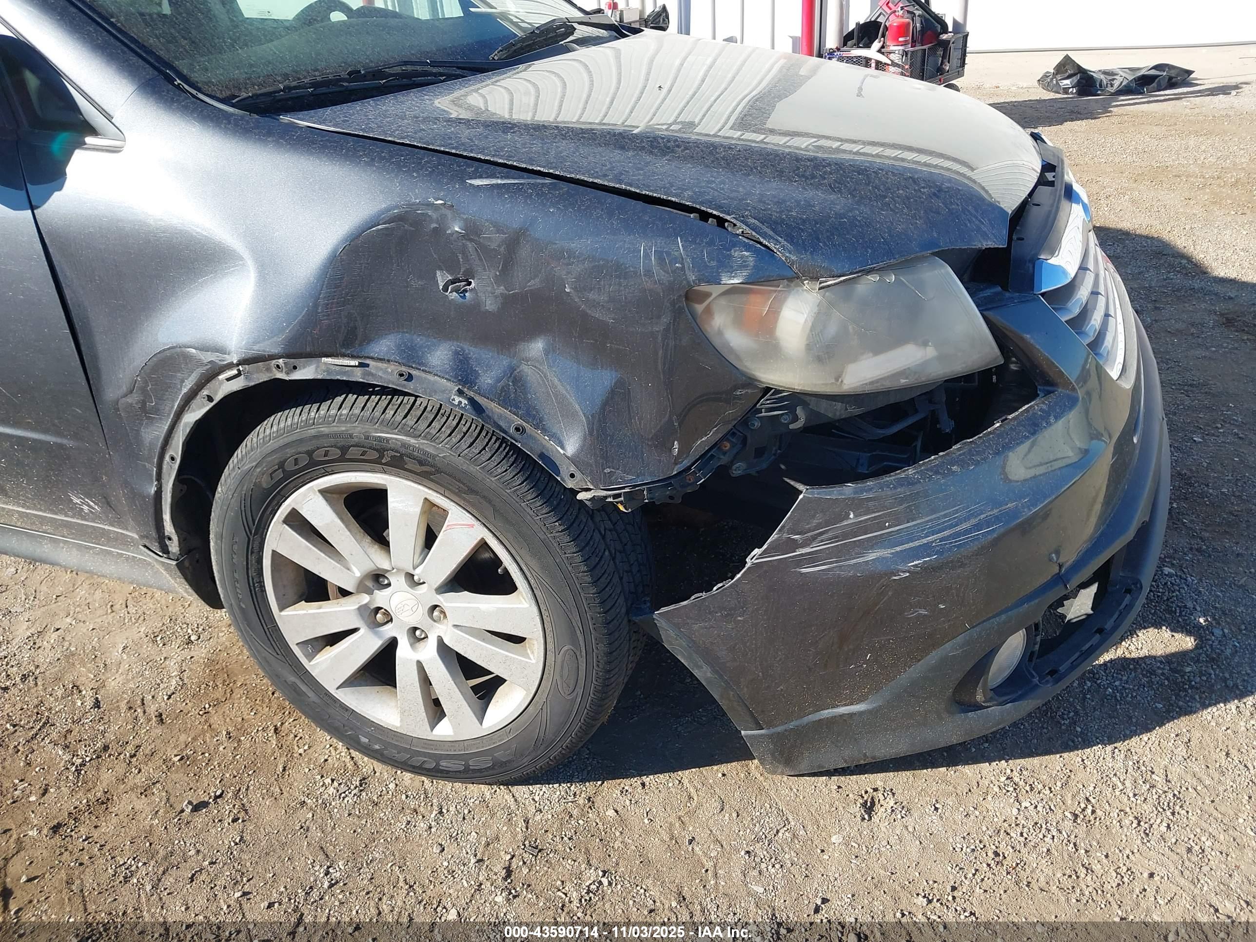 SUBARU TRIBECA image 6