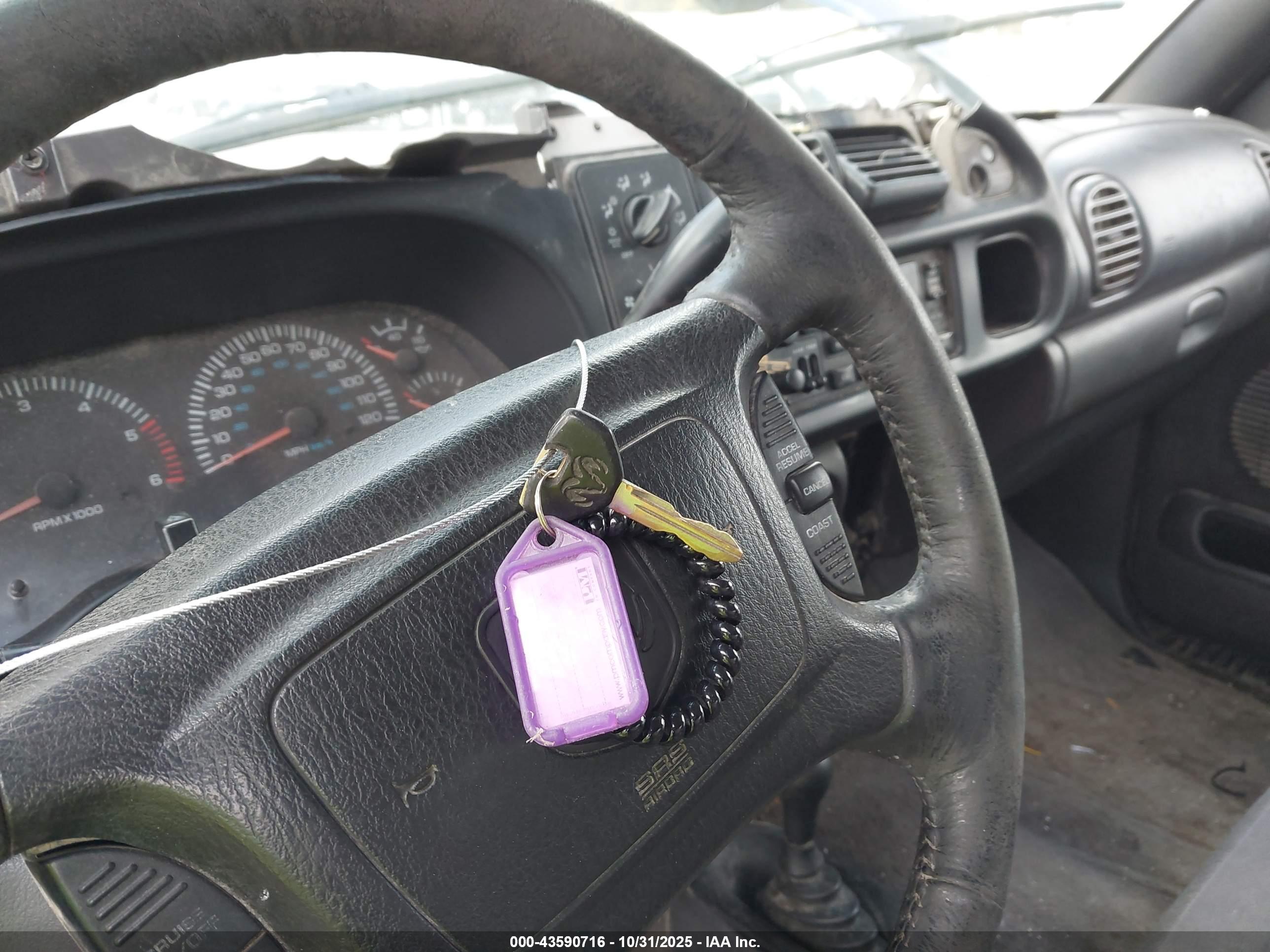 DODGE RAM image 11
