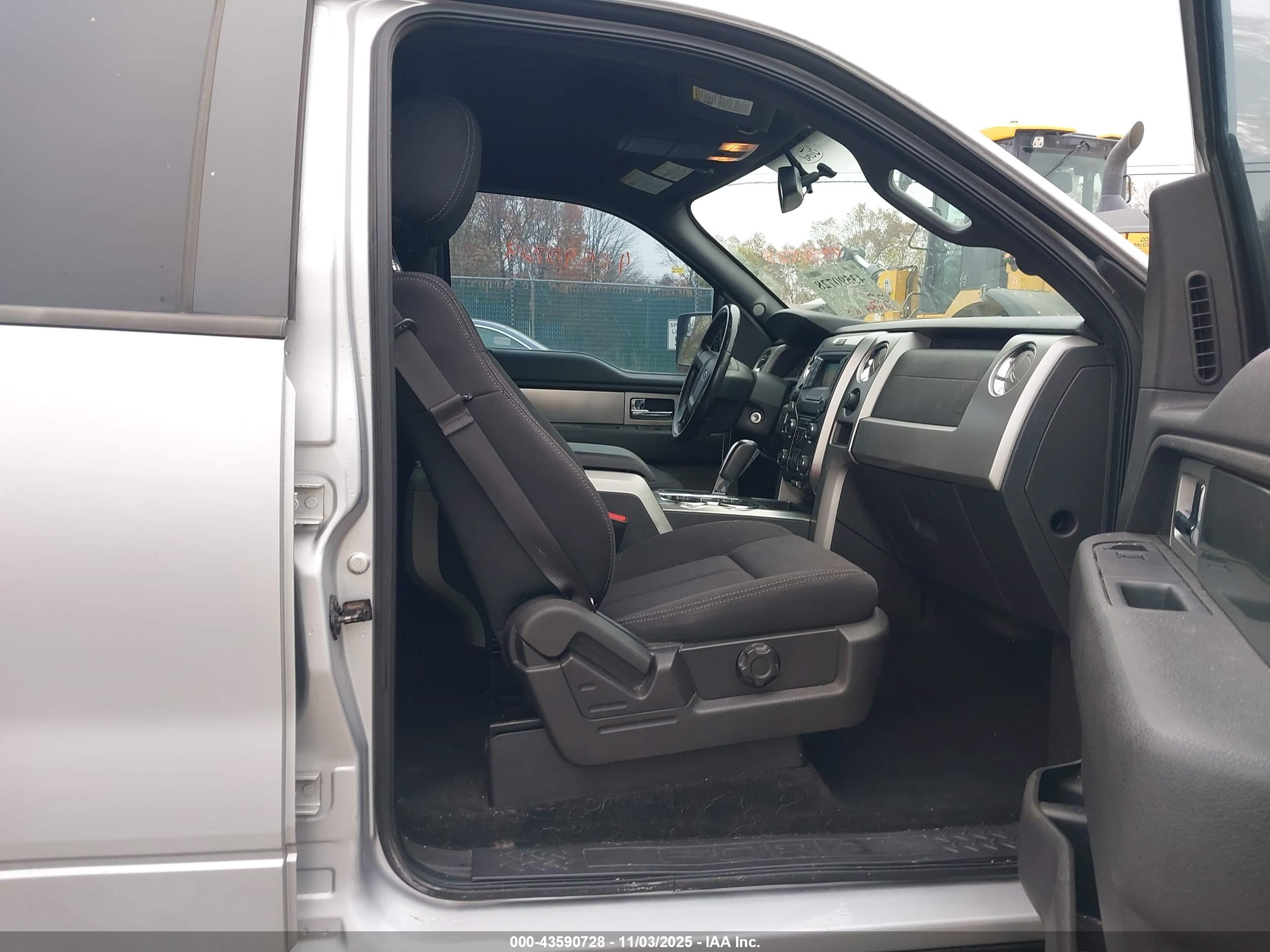 FORD F-150 image 5