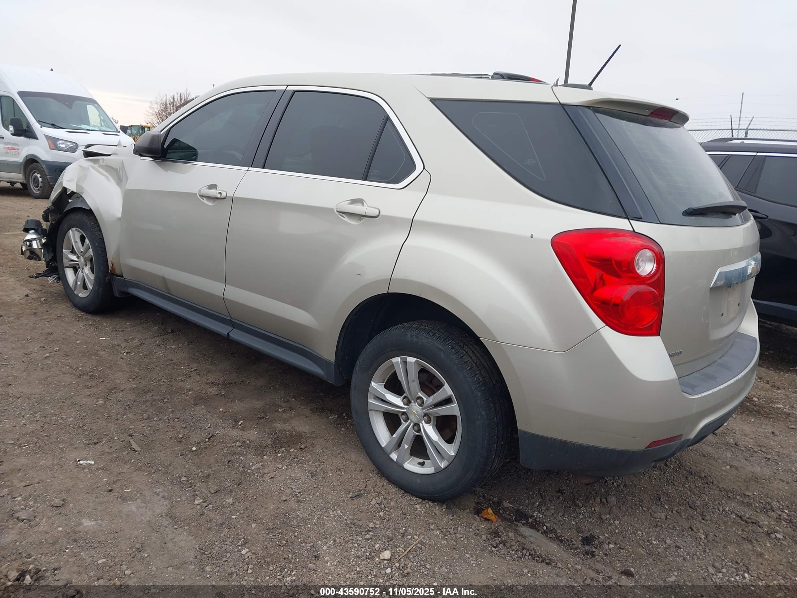 CHEVROLET EQUINOX image 3