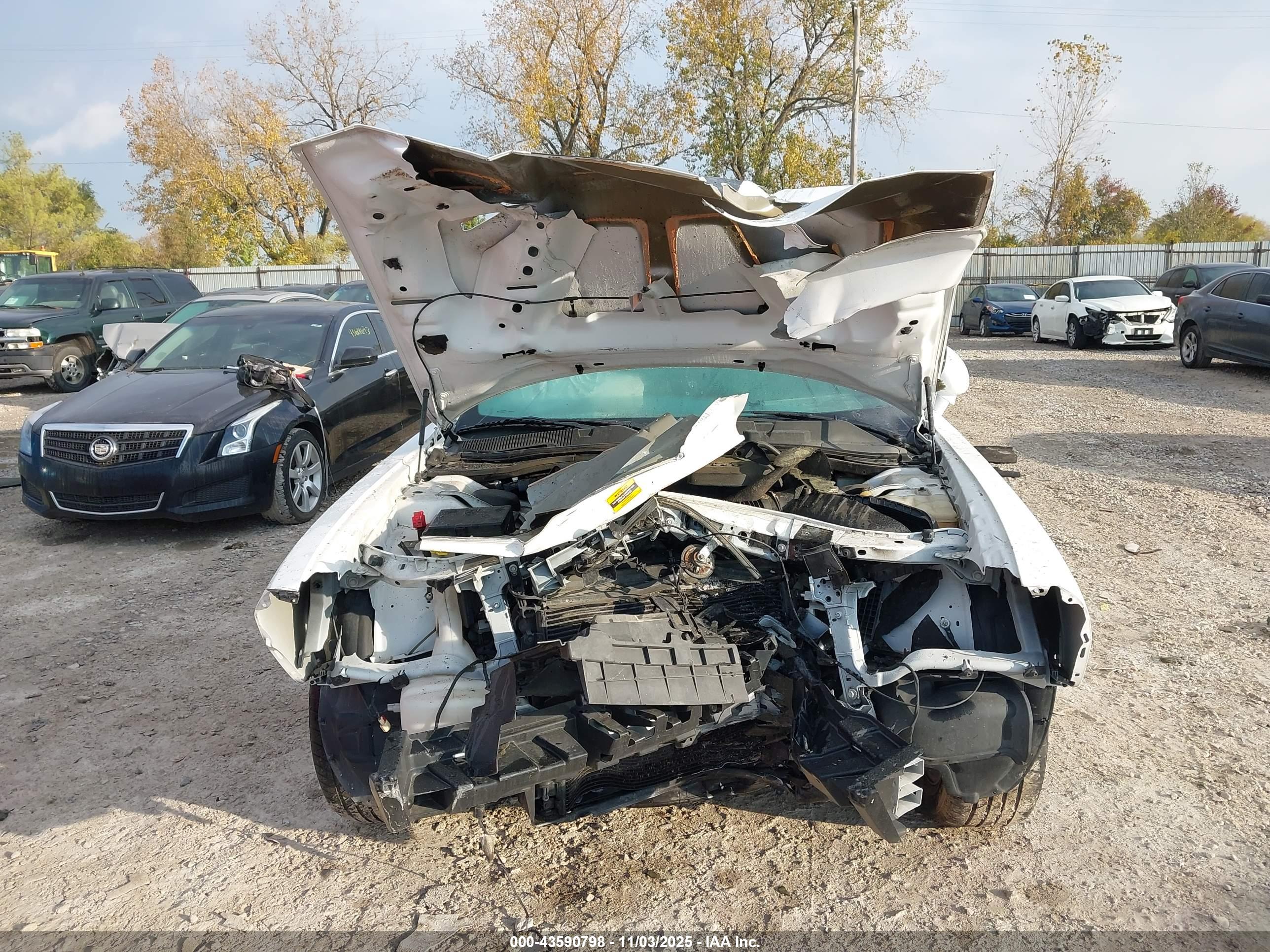DODGE CHALLENGER image 6