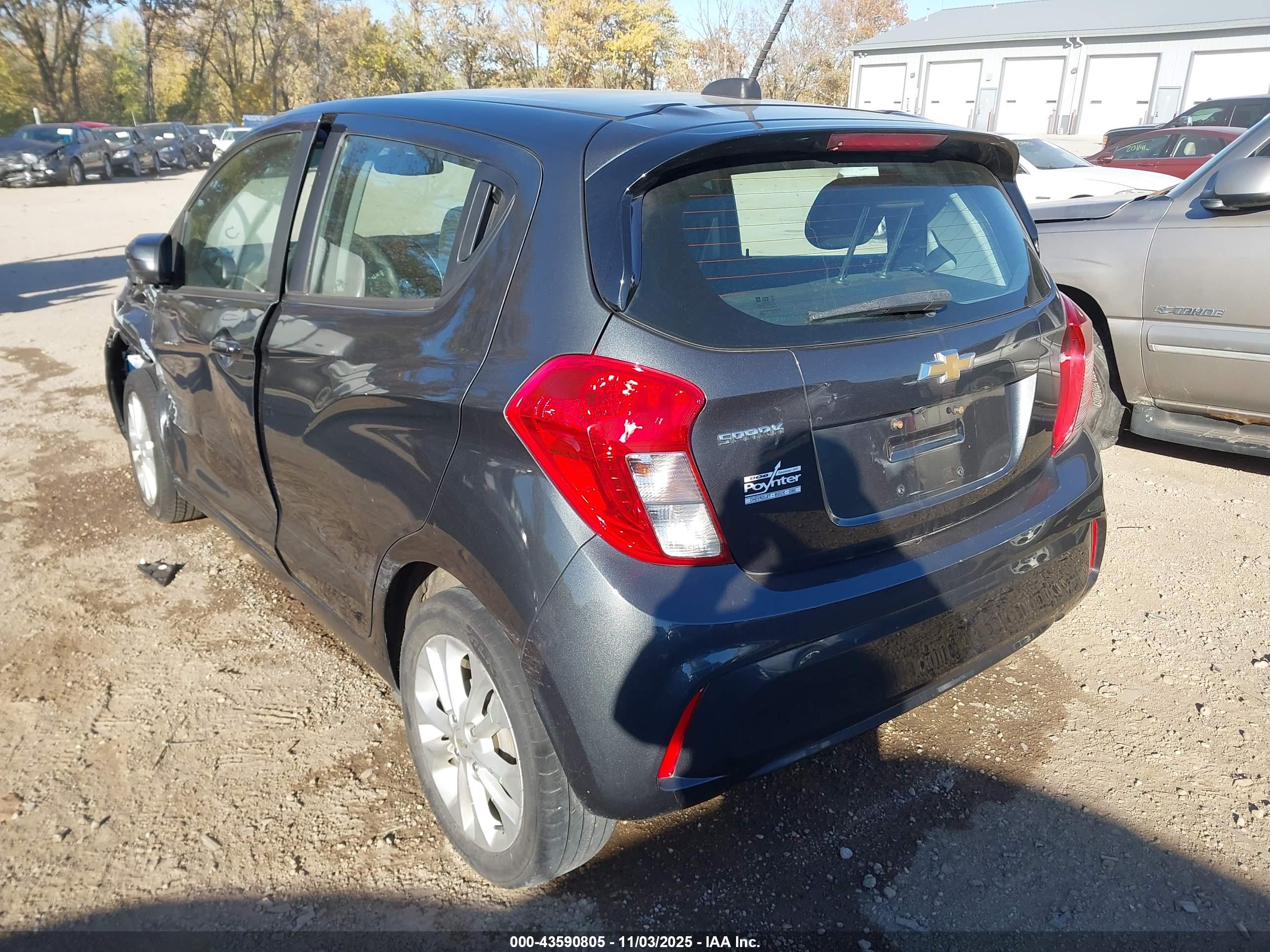 CHEVROLET SPARK image 3