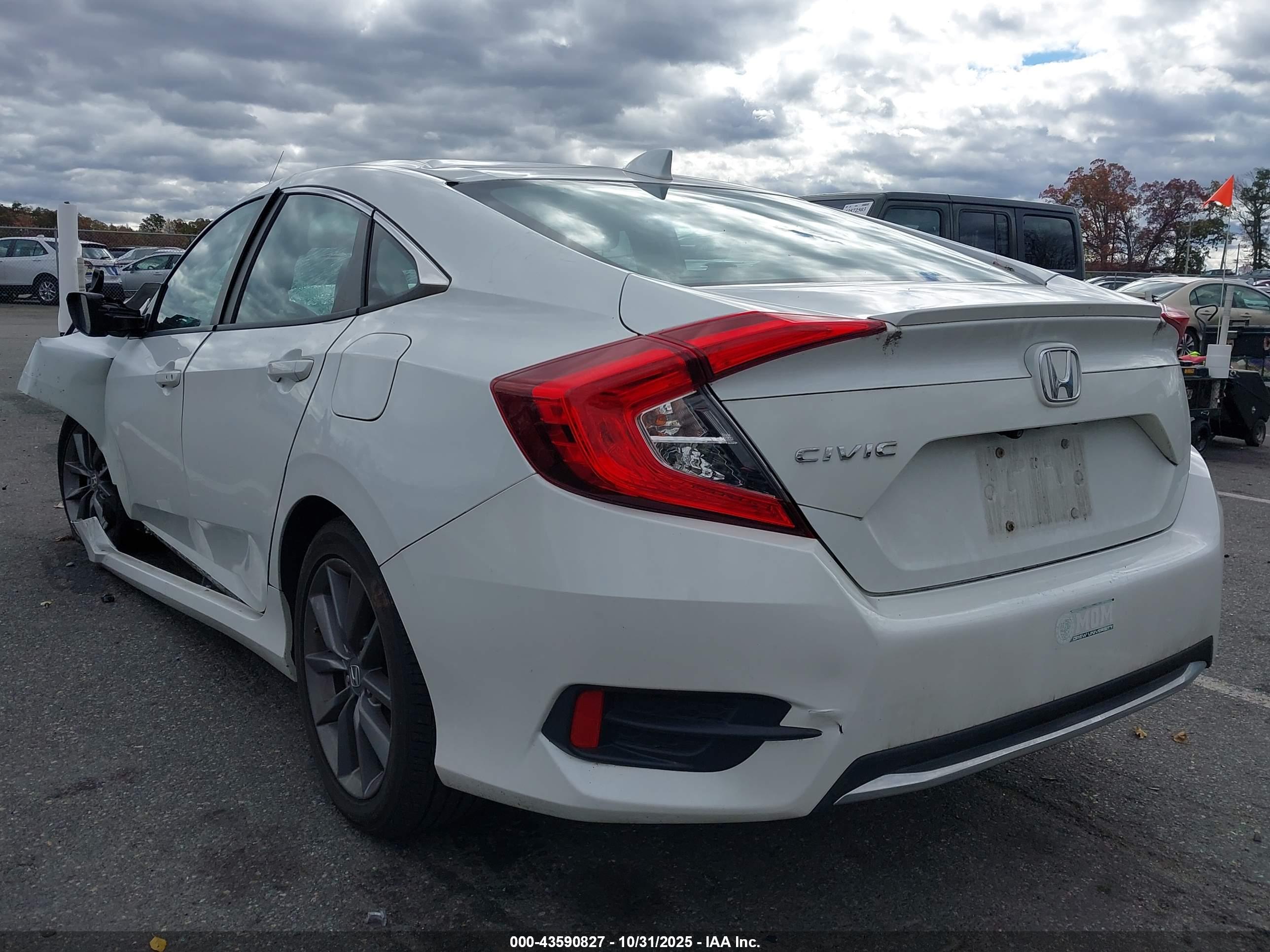 HONDA CIVIC image 3