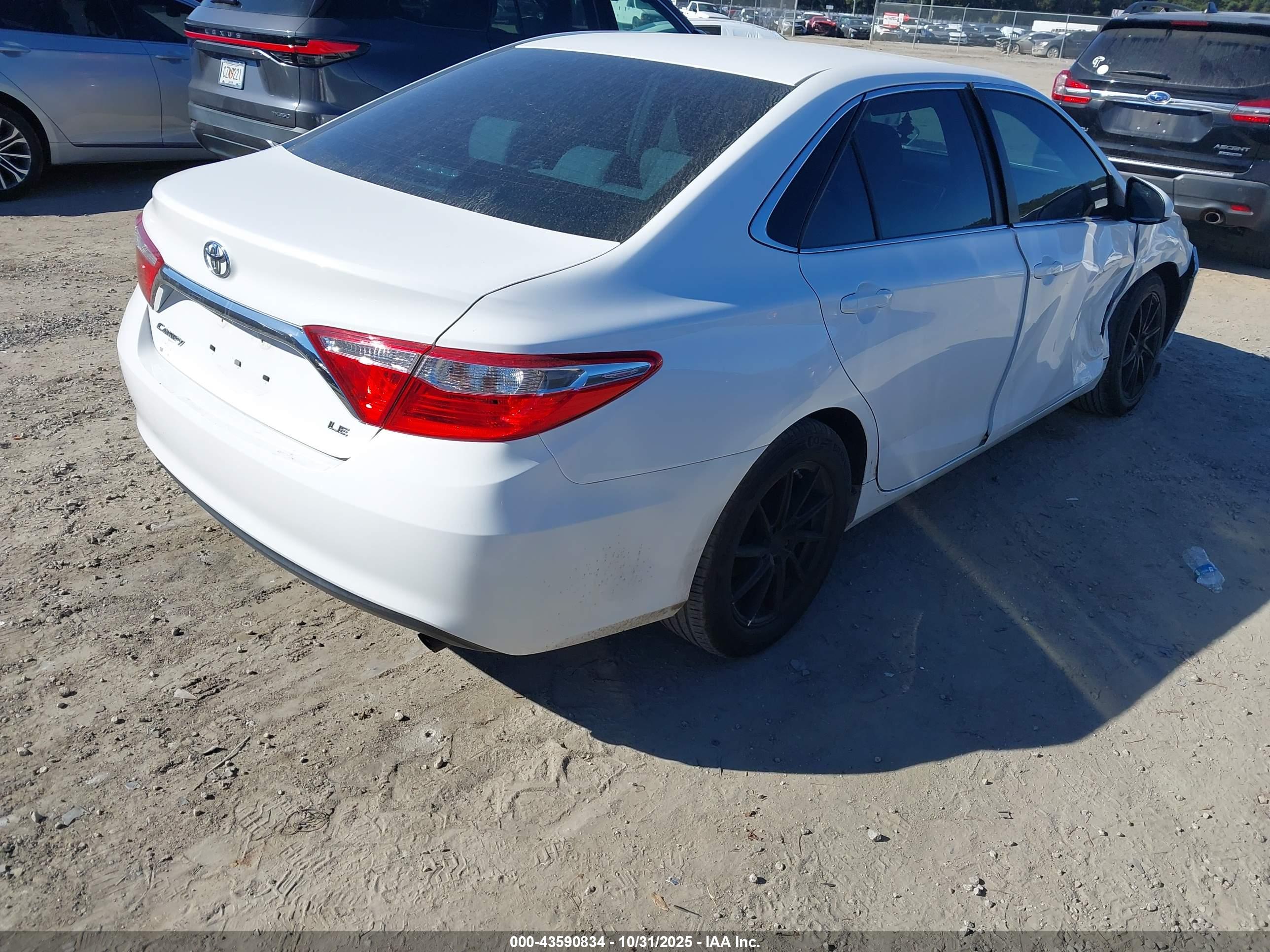 TOYOTA CAMRY image 4