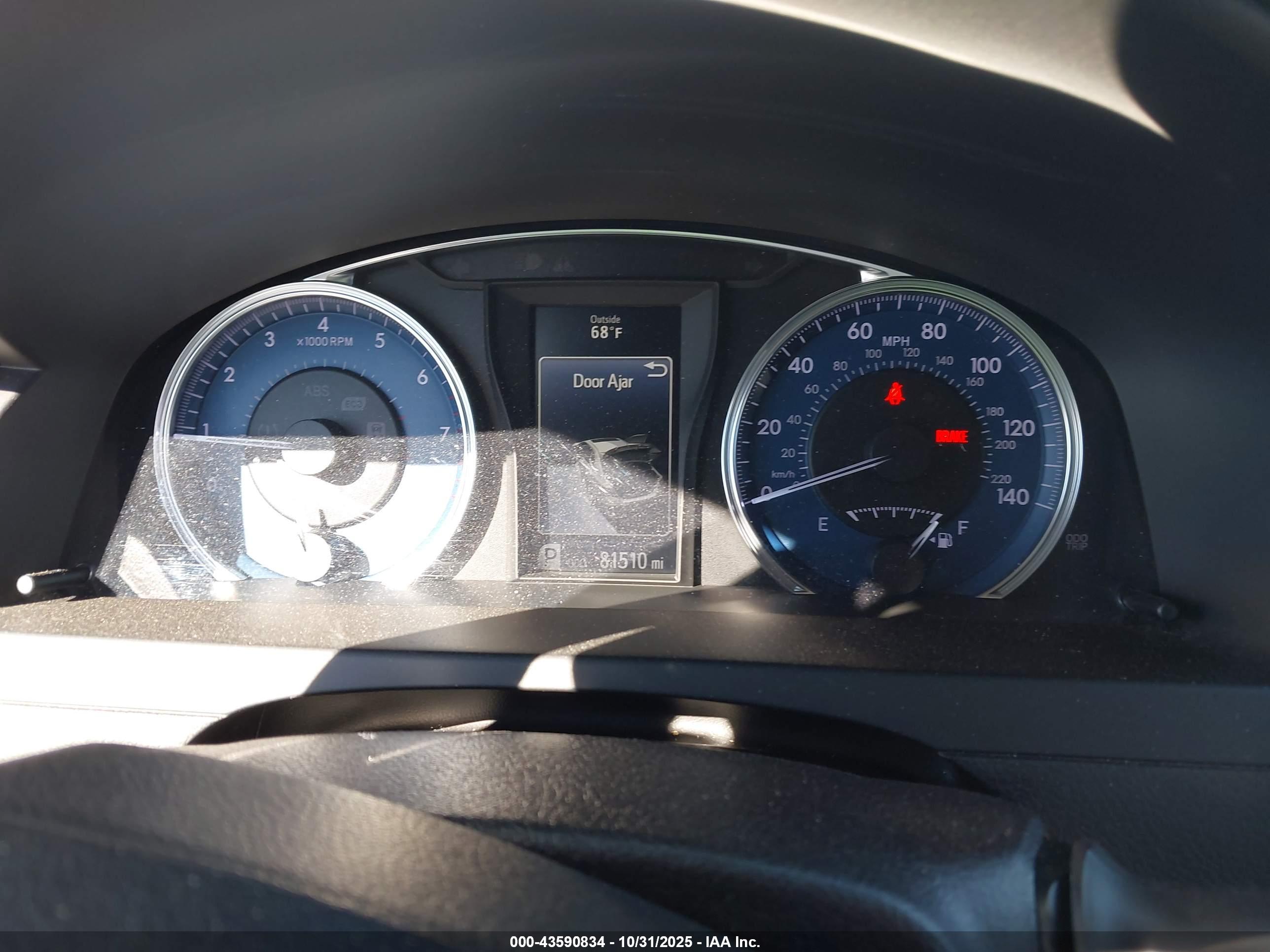 TOYOTA CAMRY image 7