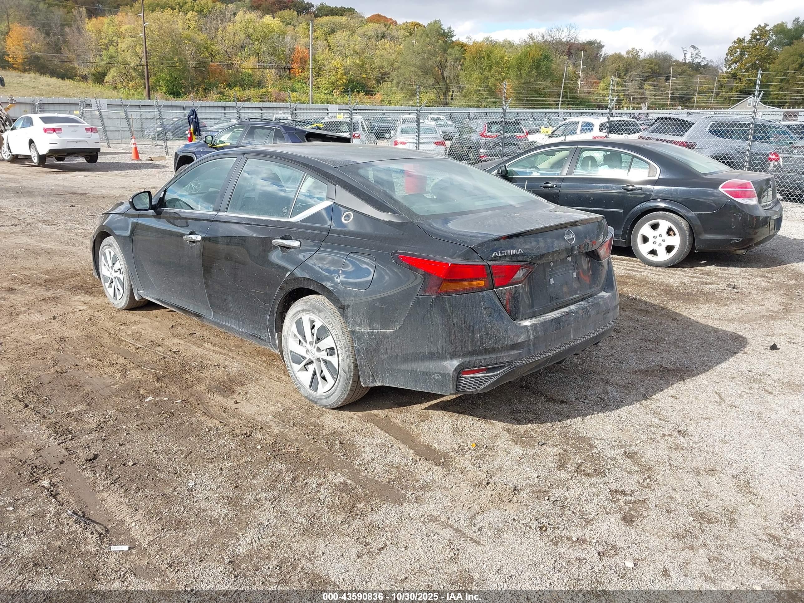 NISSAN ALTIMA image 3
