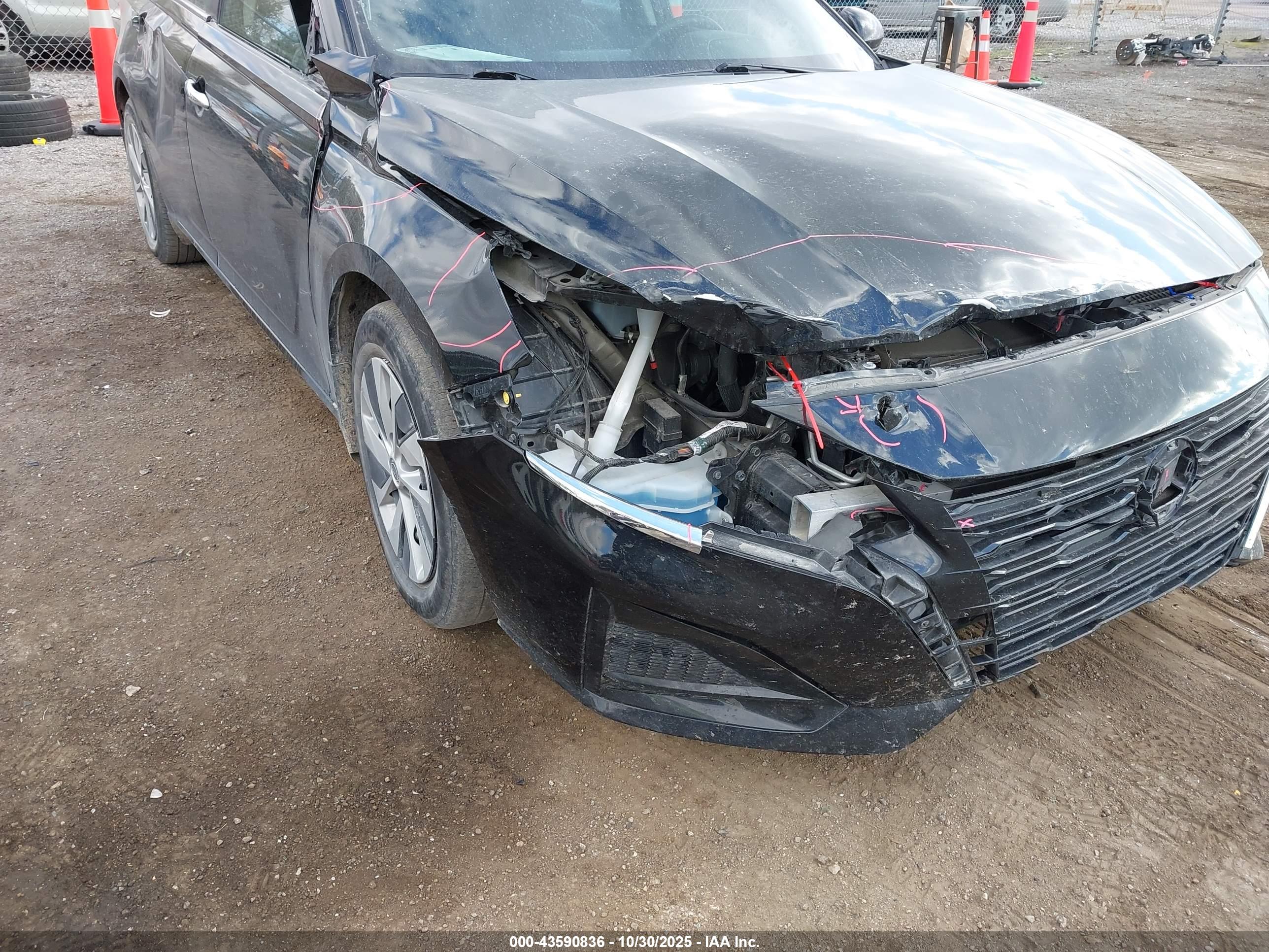 NISSAN ALTIMA image 6