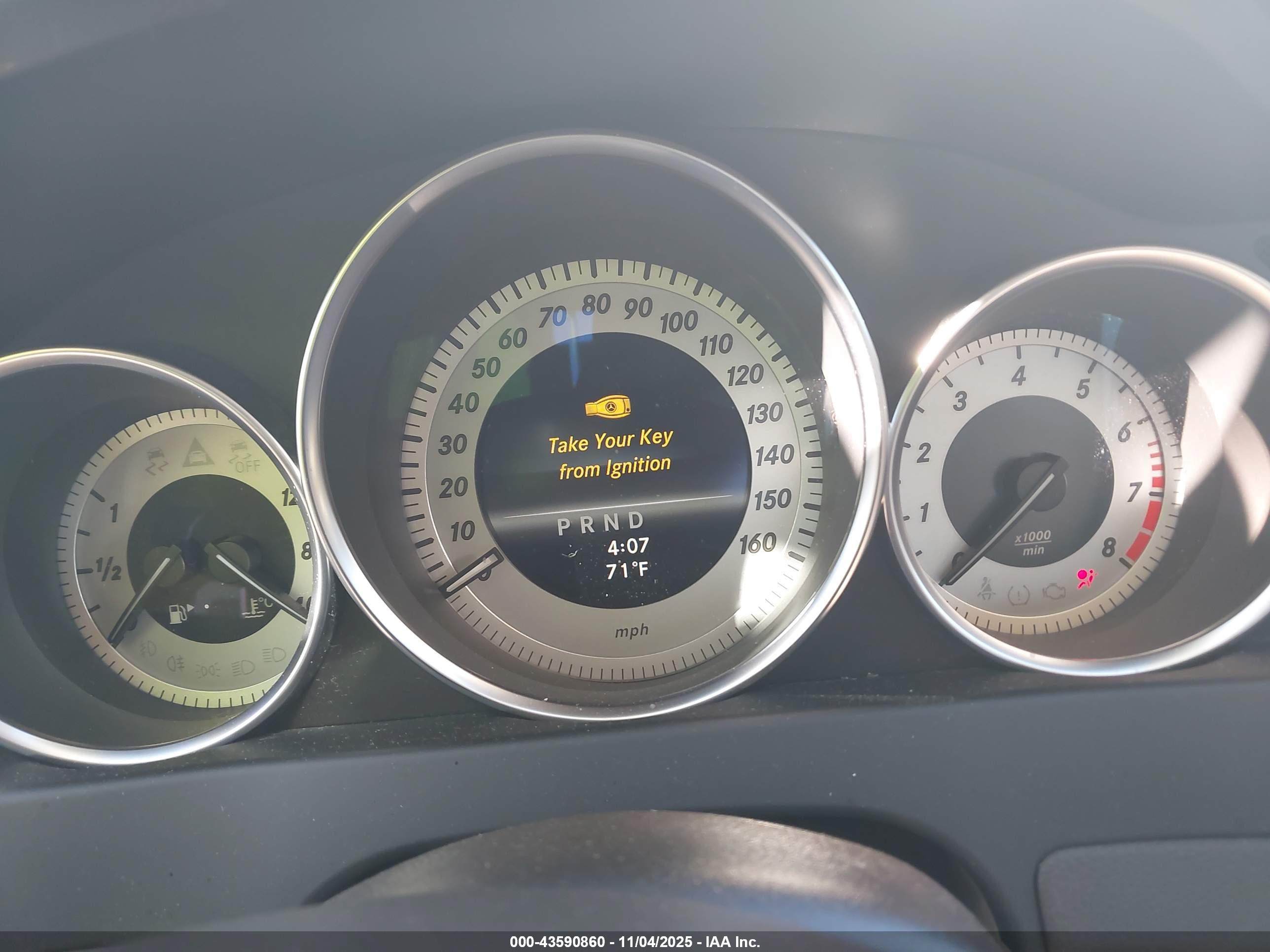 MERCEDES-BENZ C image 7