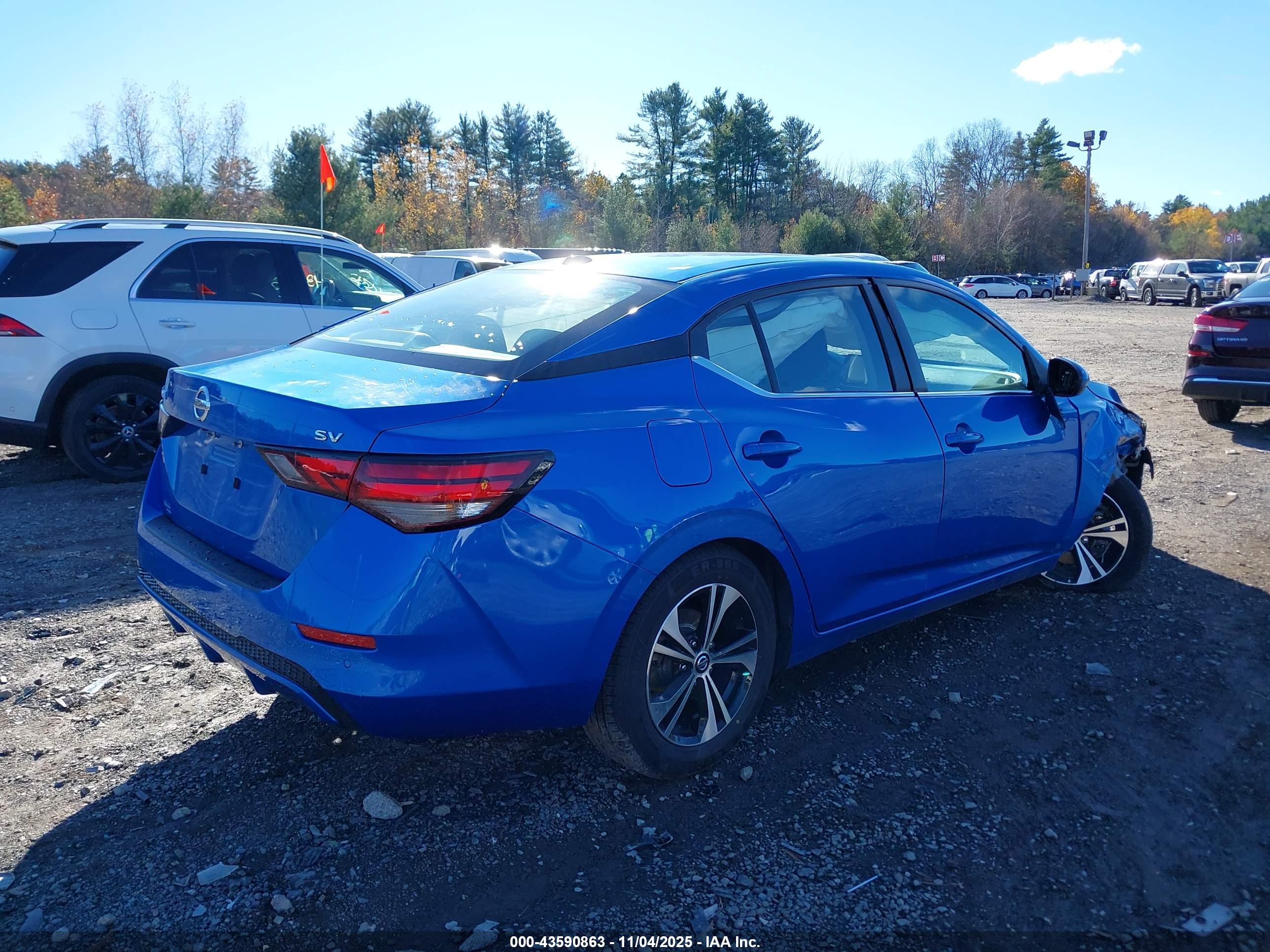 NISSAN SENTRA image 4