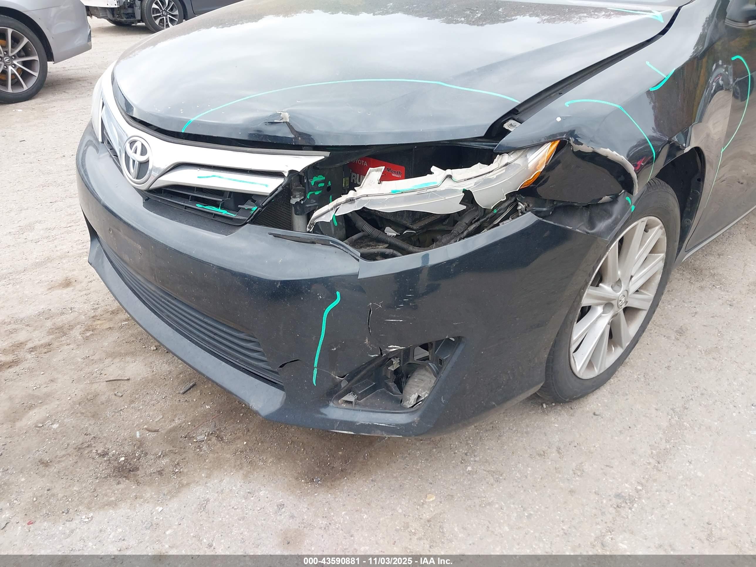 TOYOTA CAMRY image 6