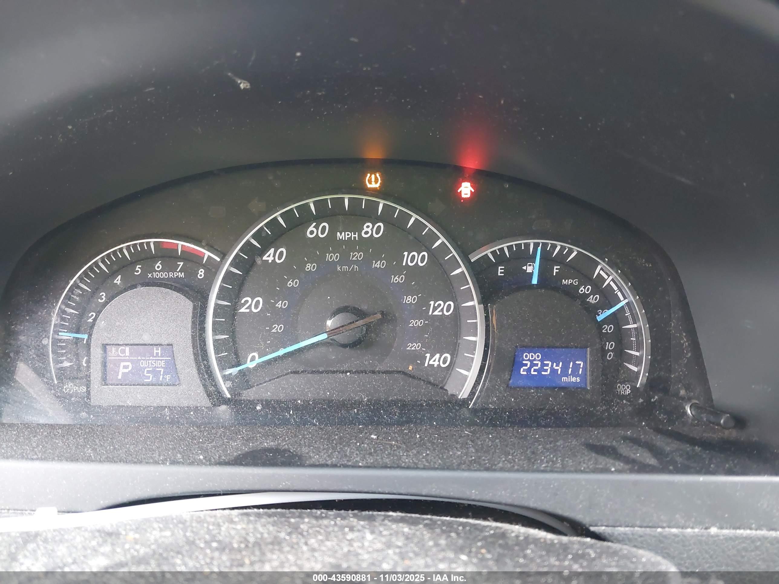 TOYOTA CAMRY image 7