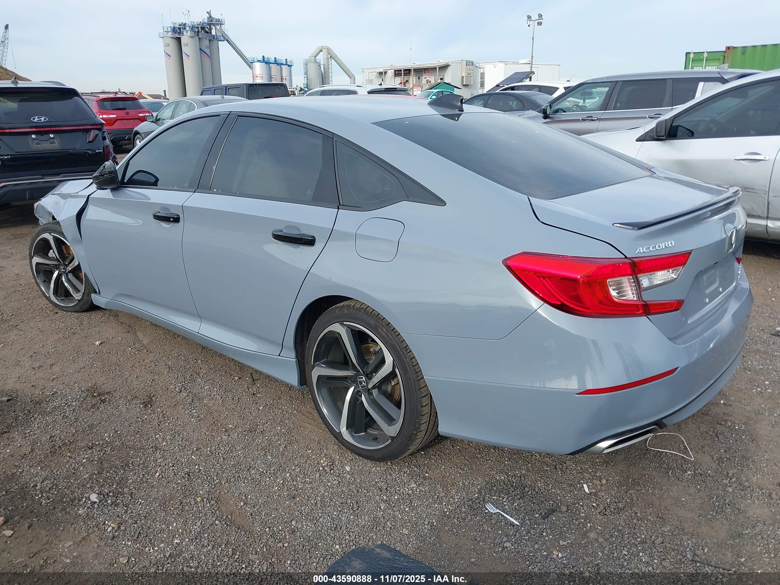 HONDA ACCORD image 3