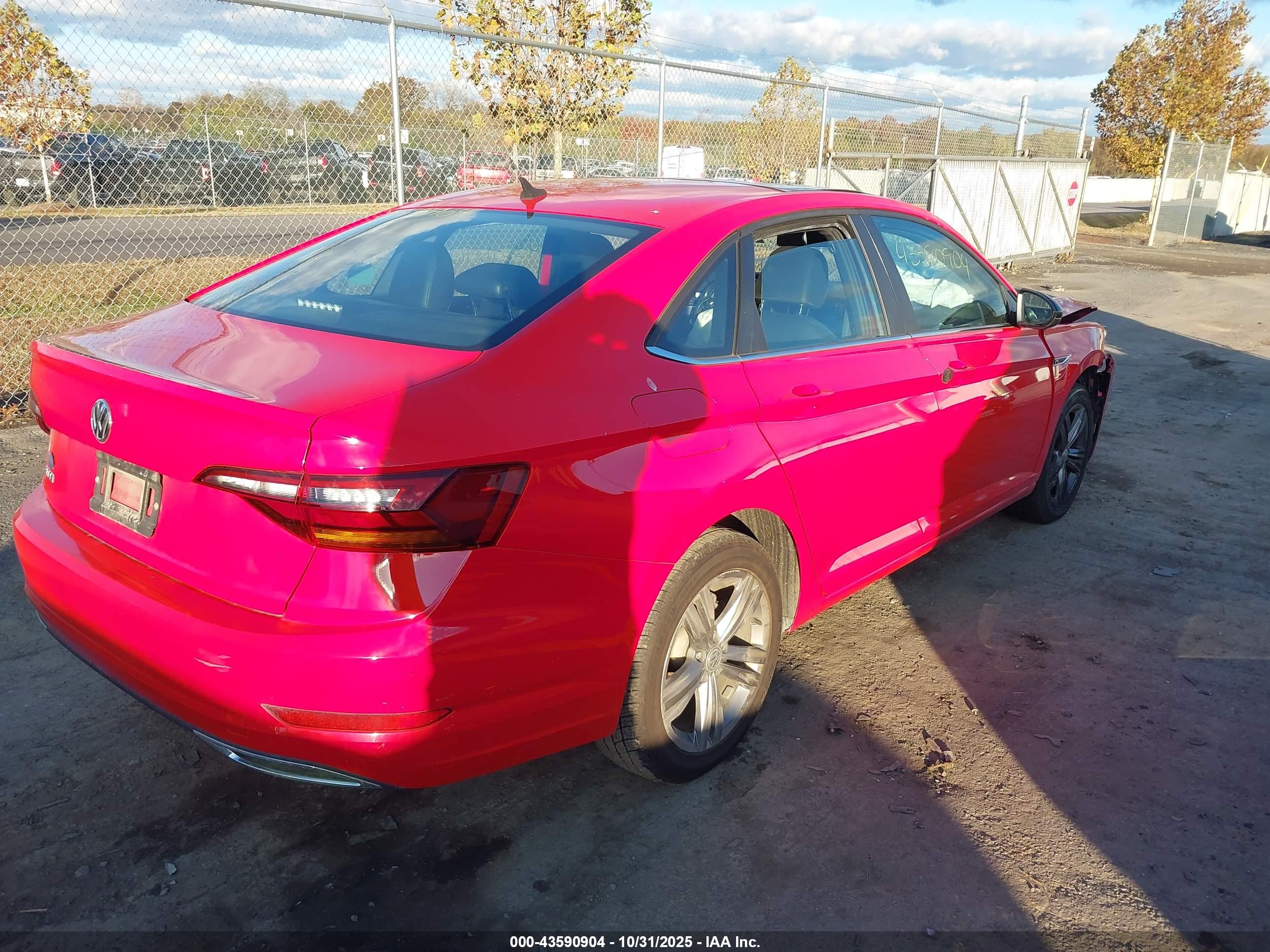 VOLKSWAGEN JETTA image 4