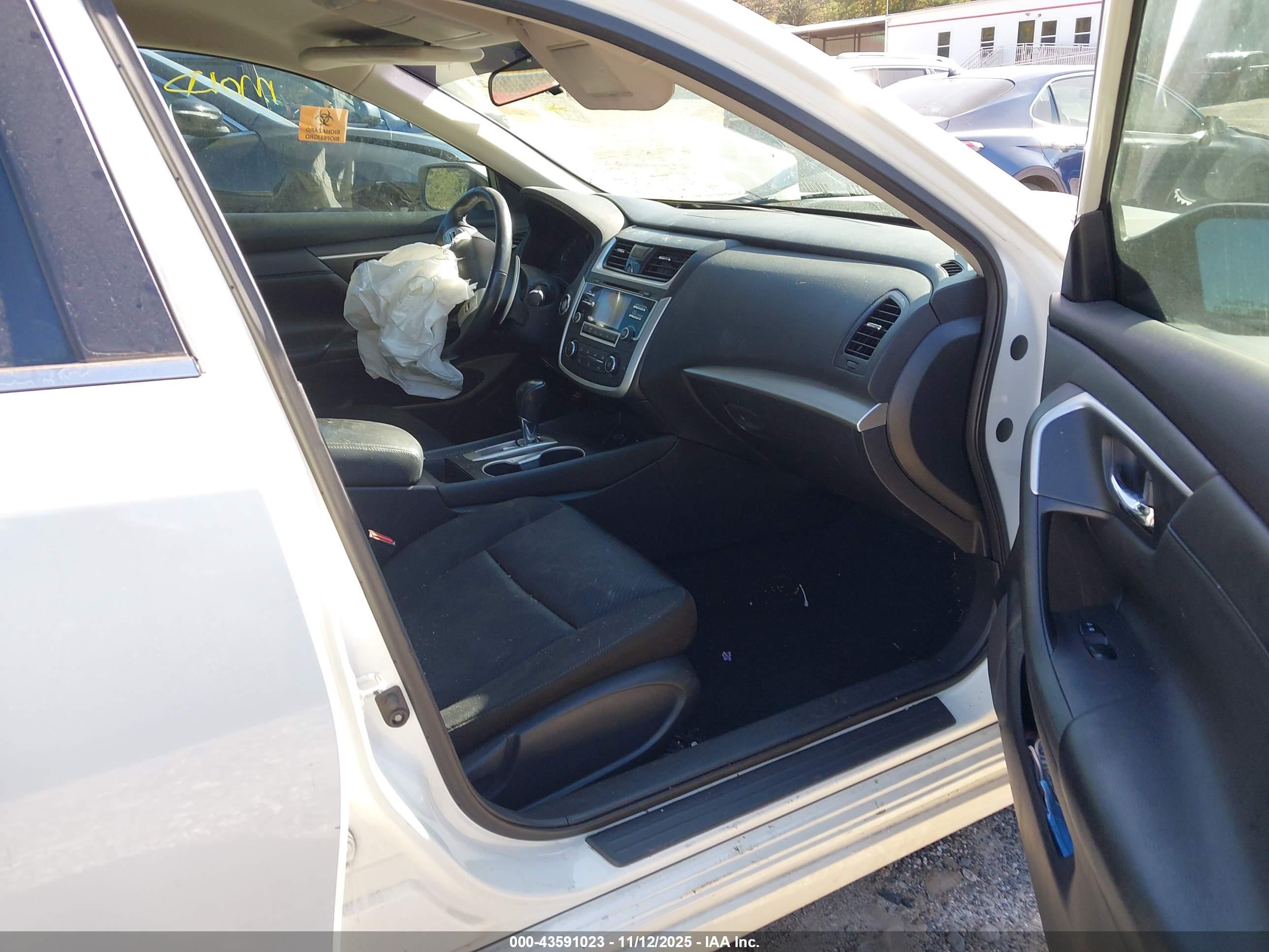 NISSAN ALTIMA image 5