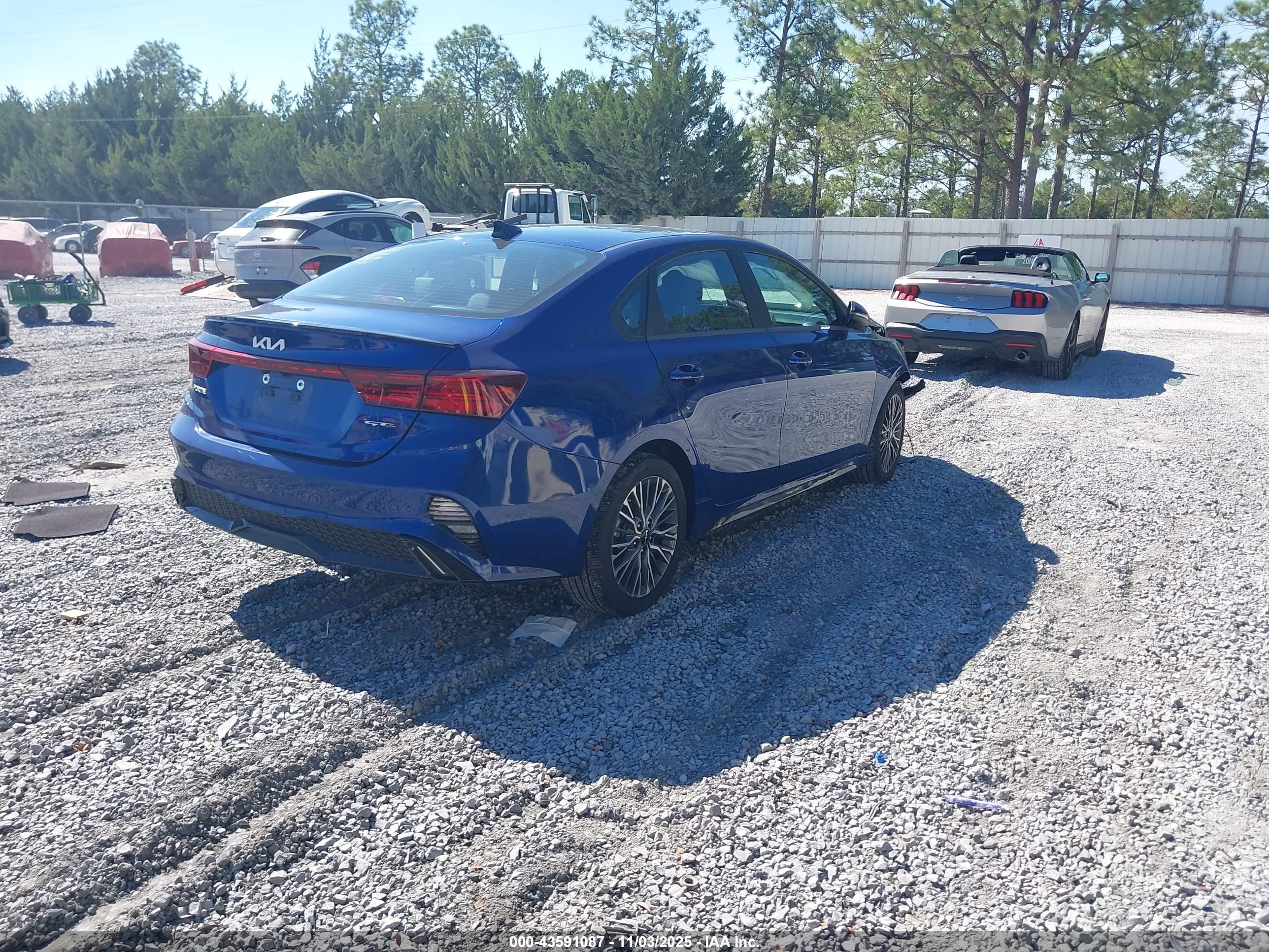 KIA FORTE image 4