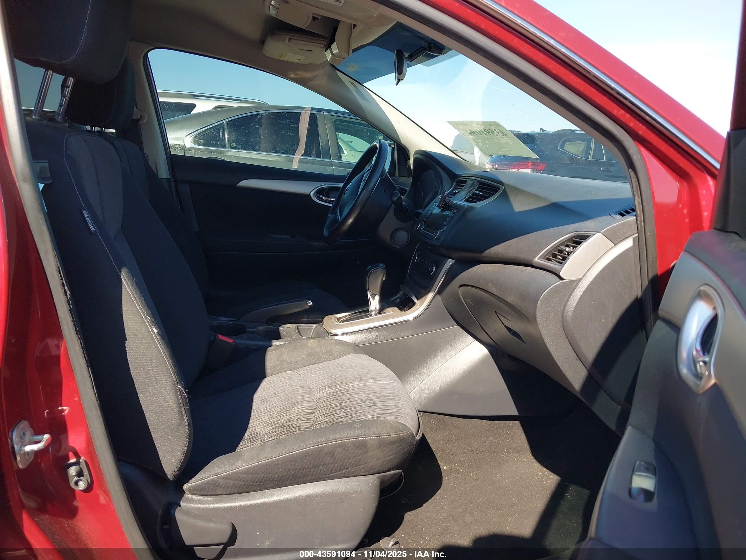 NISSAN SENTRA image 5