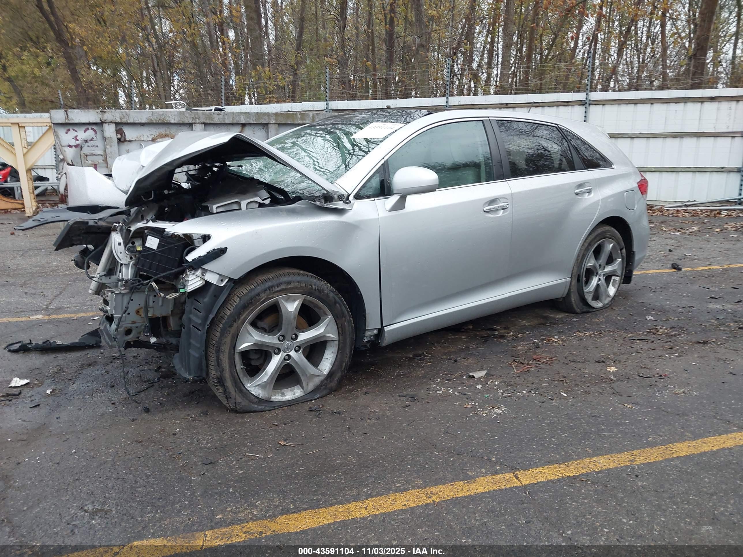 TOYOTA VENZA image 2