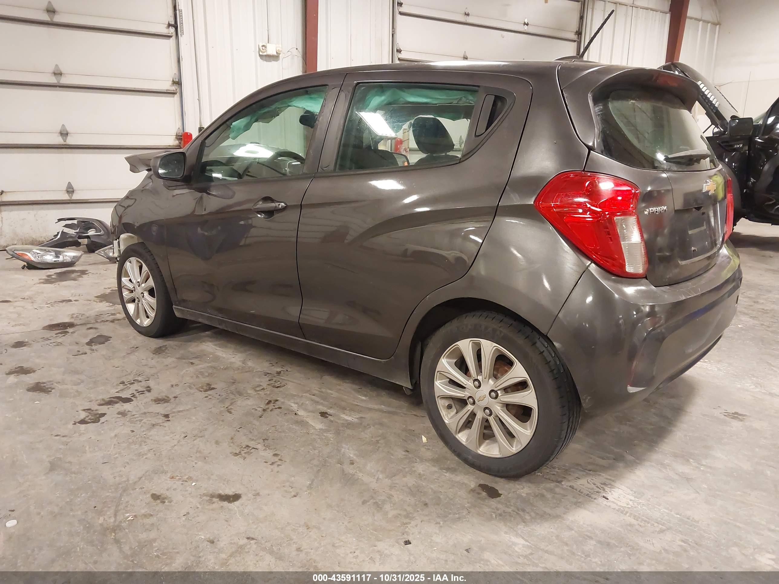 CHEVROLET SPARK image 3