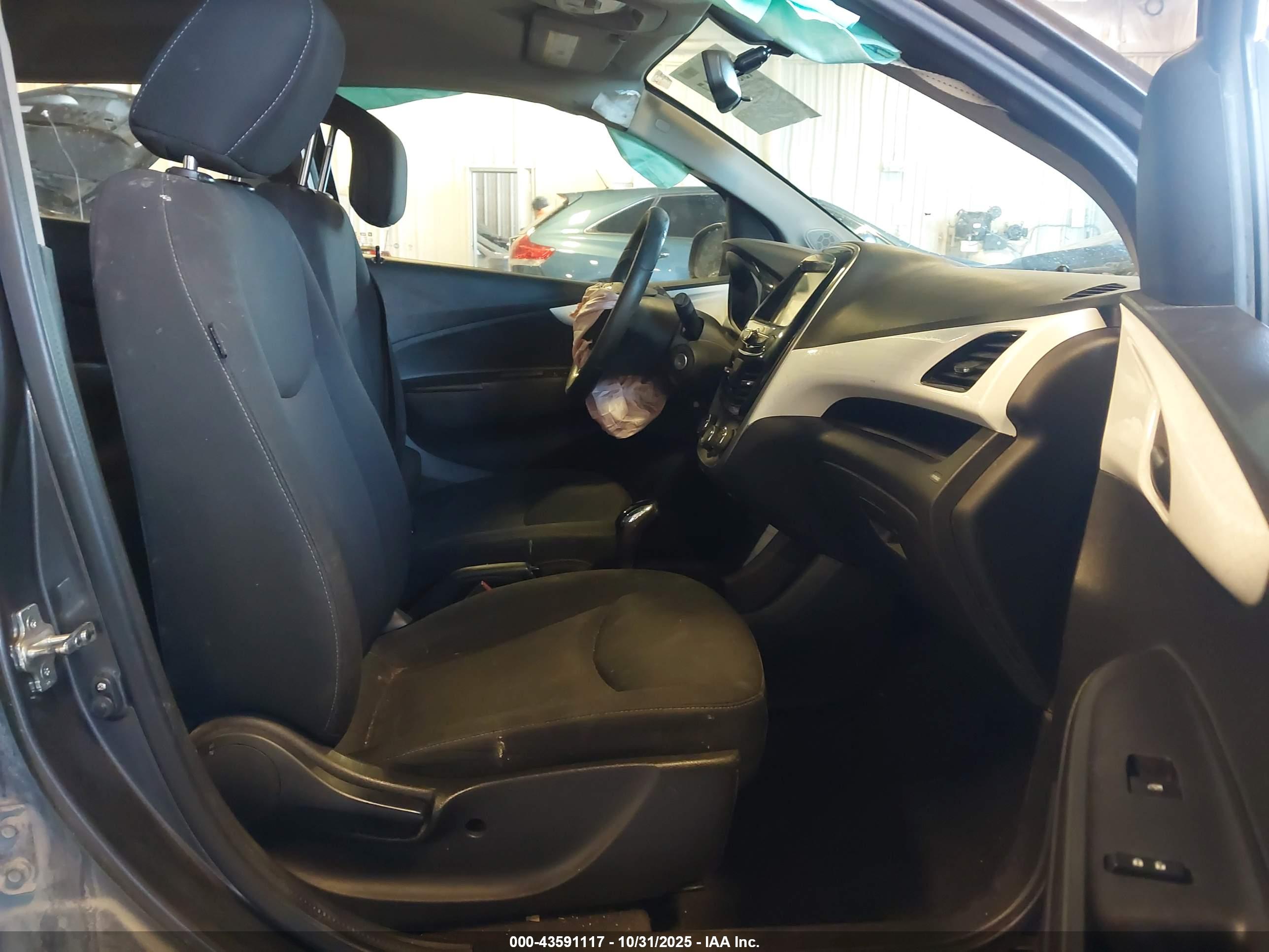 CHEVROLET SPARK image 5