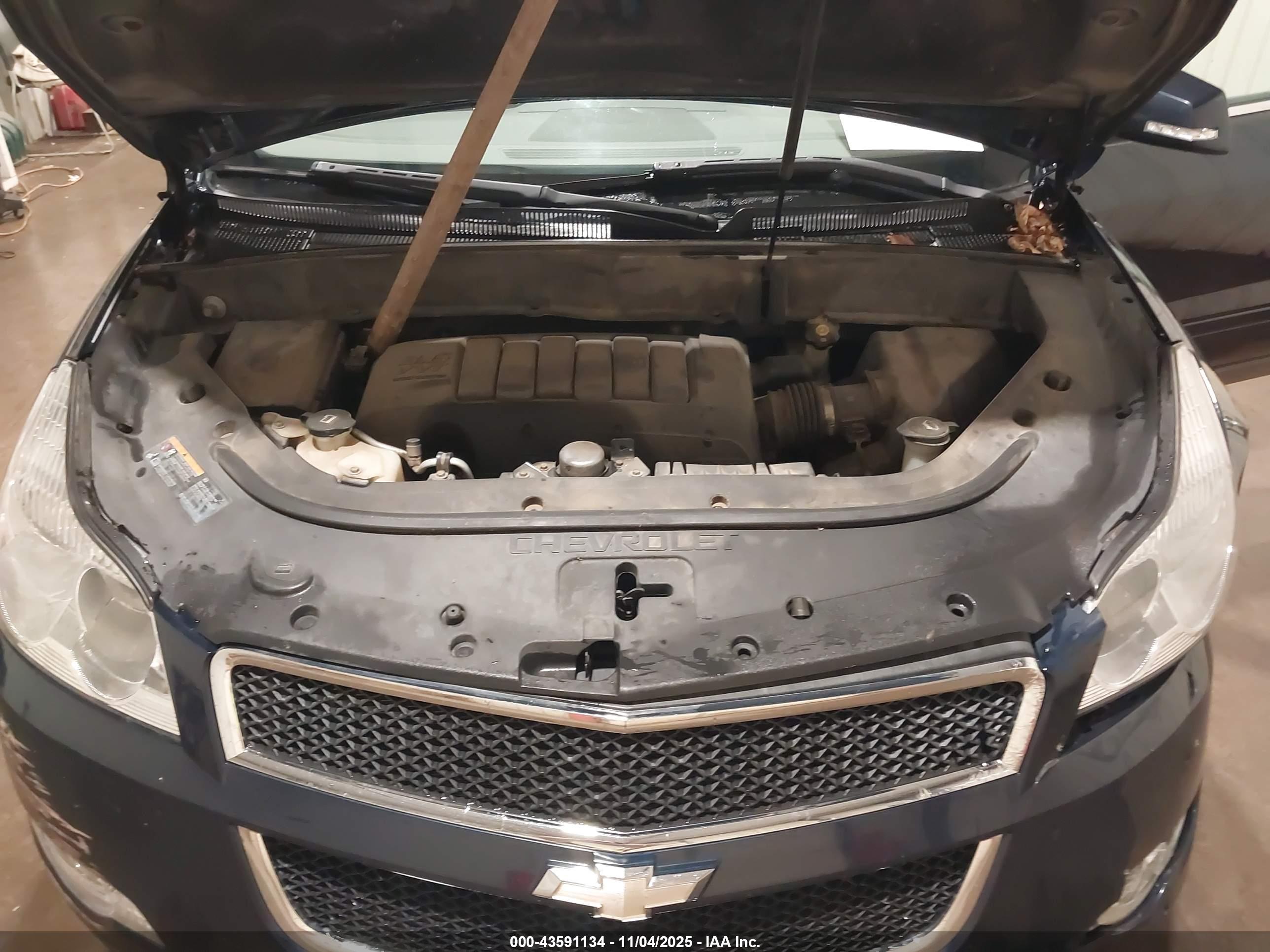 CHEVROLET TRAVERSE image 10