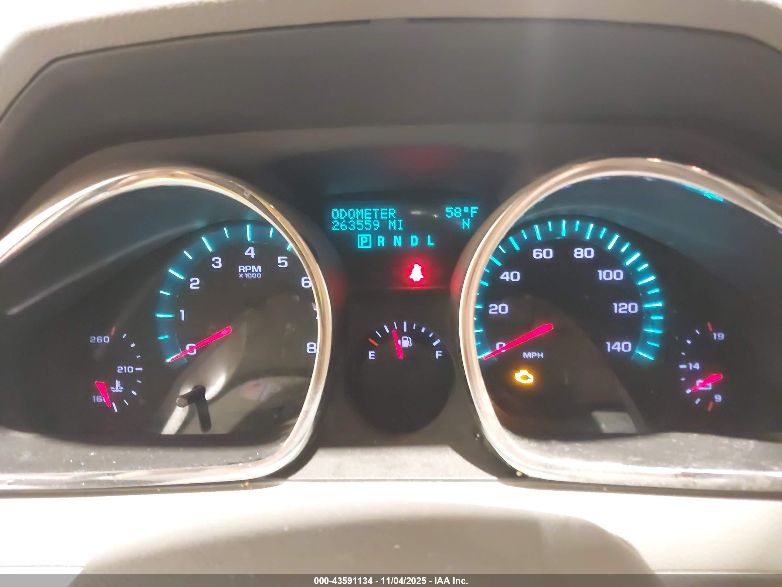 CHEVROLET TRAVERSE image 7