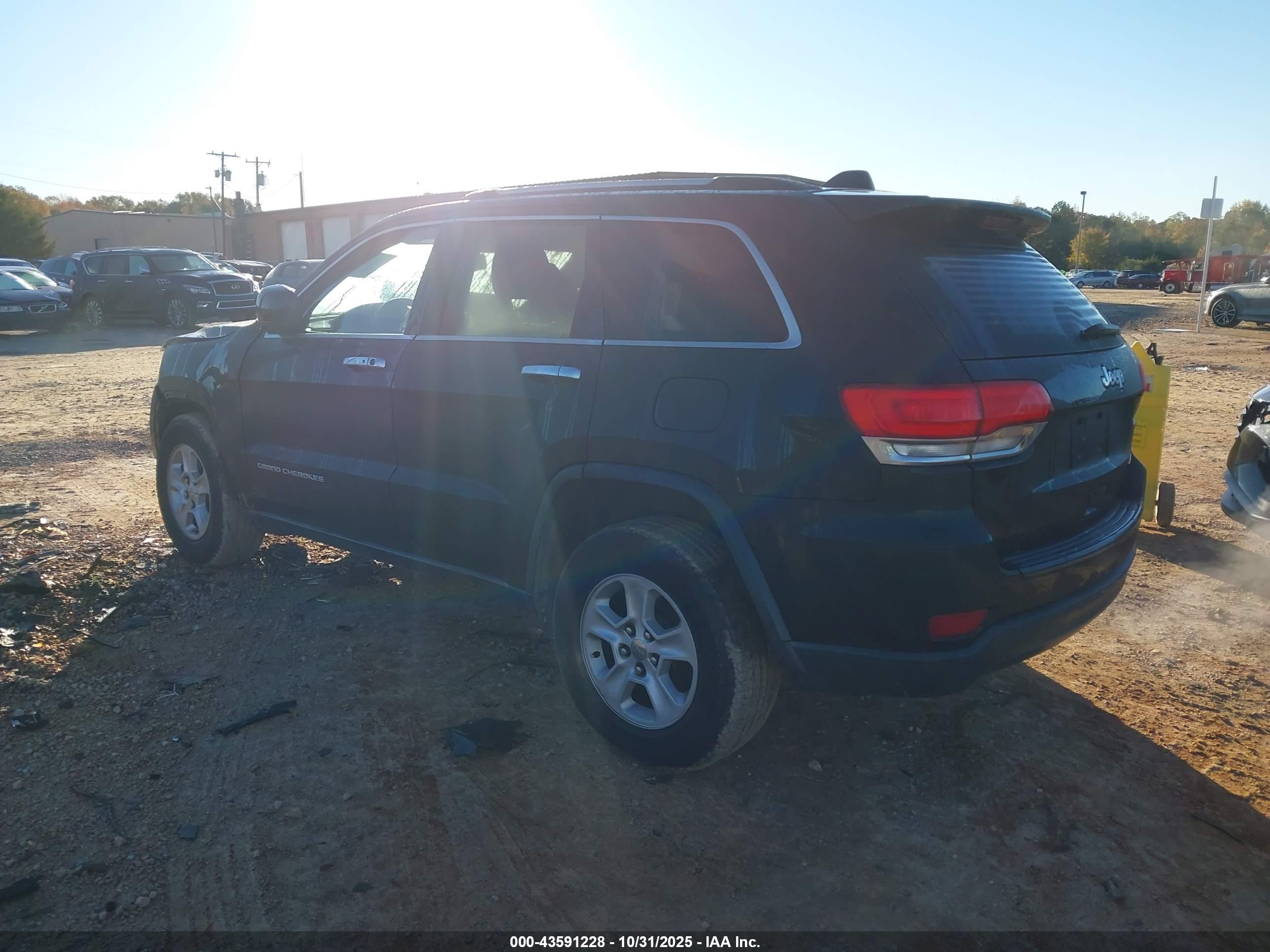 JEEP GRAND image 3