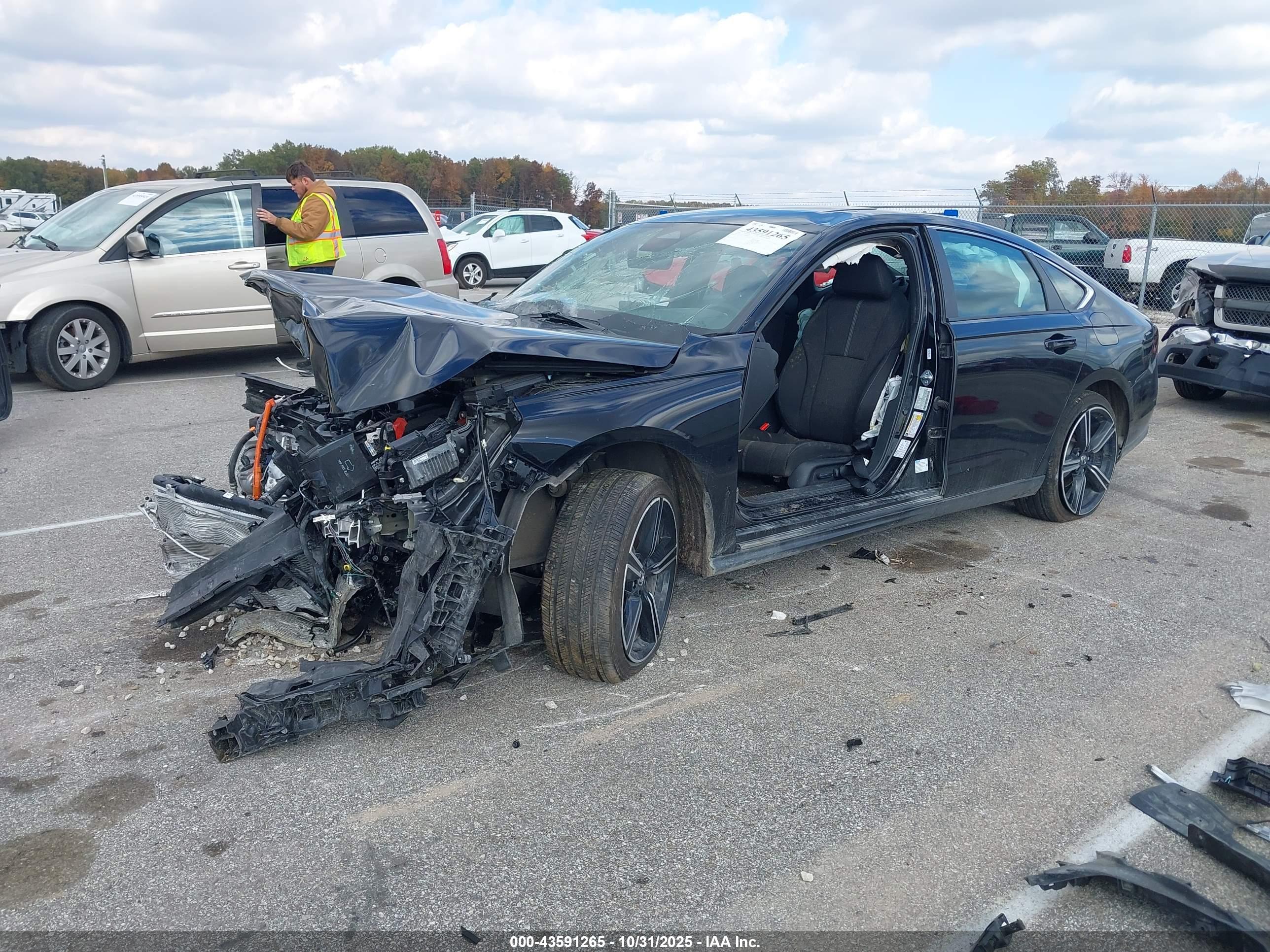 HONDA ACCORD image 2