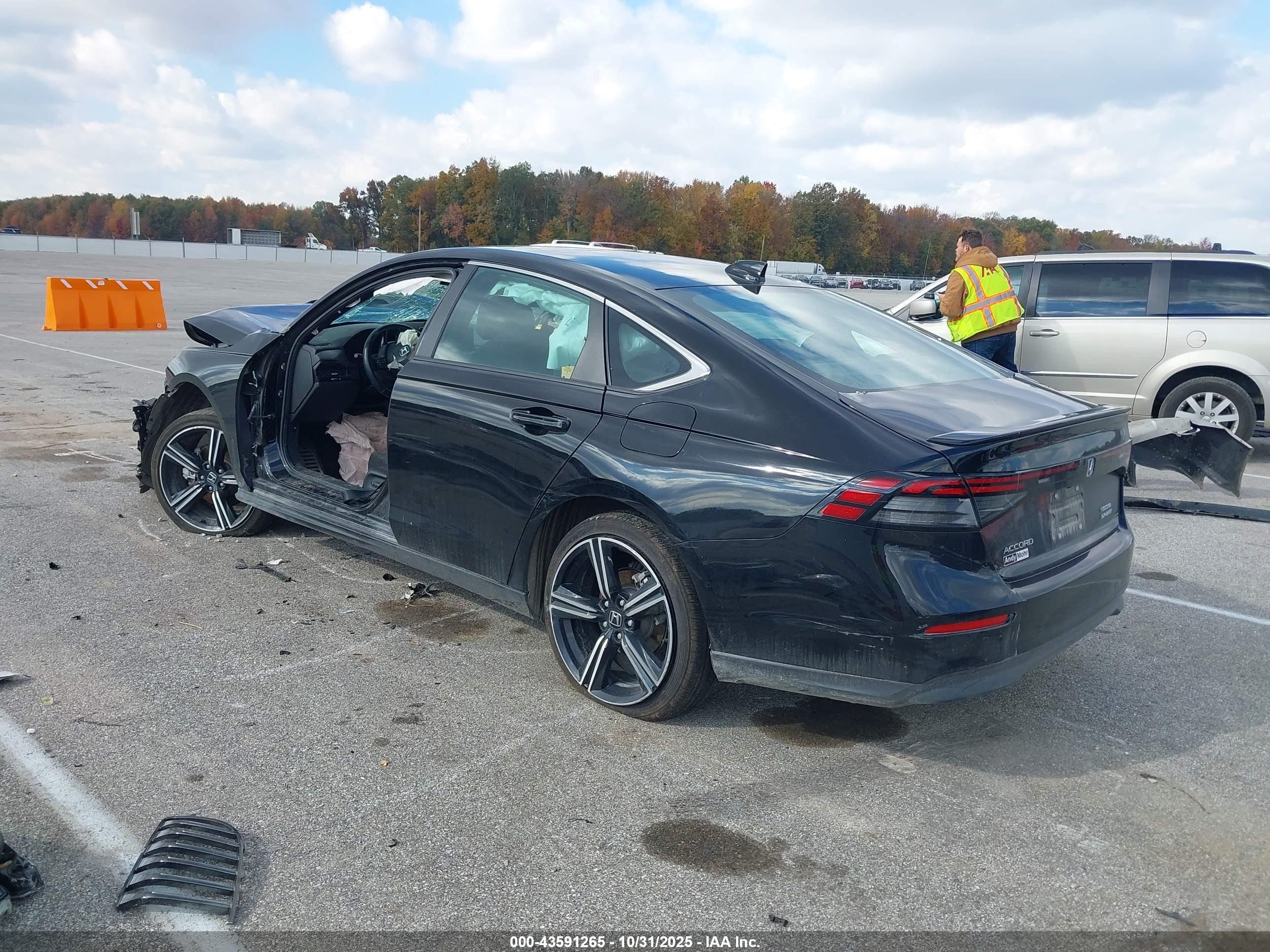 HONDA ACCORD image 3
