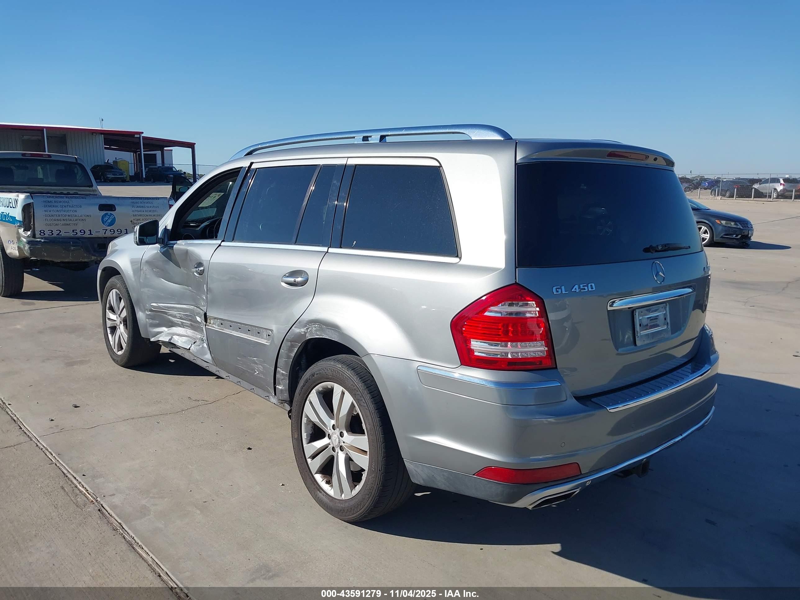 MERCEDES-BENZ GL image 3
