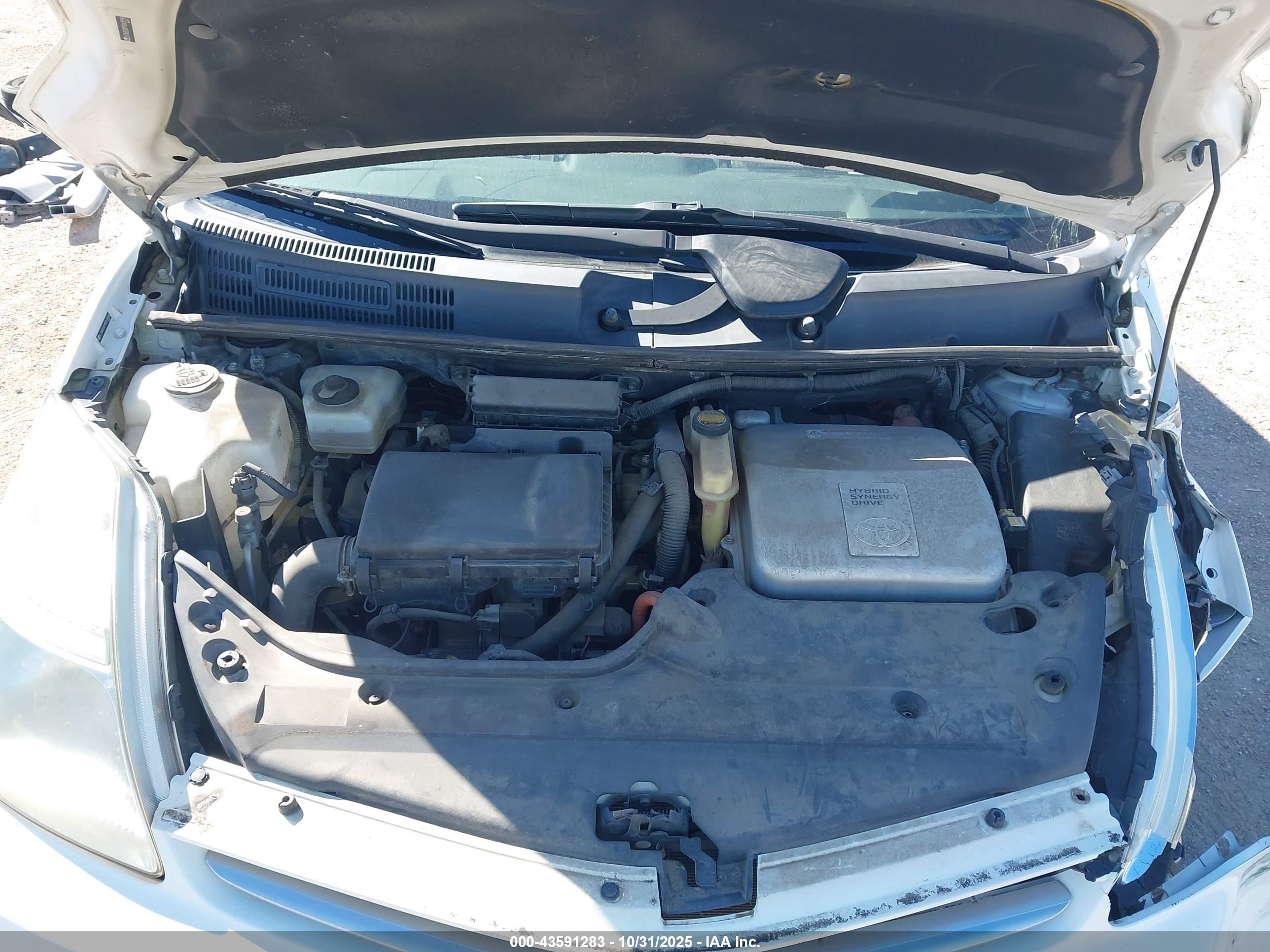 TOYOTA PRIUS image 10