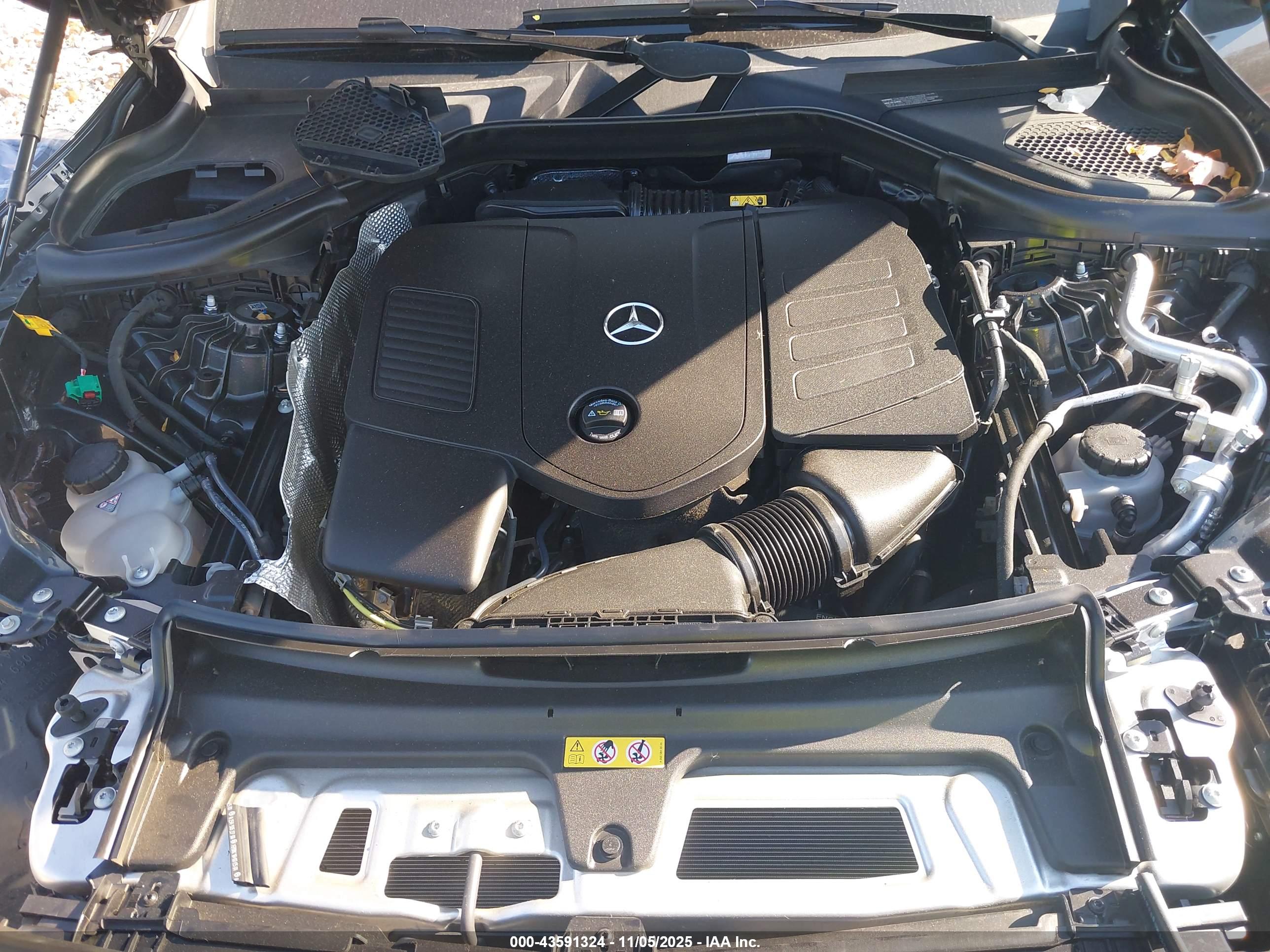 MERCEDES-BENZ GLC image 10