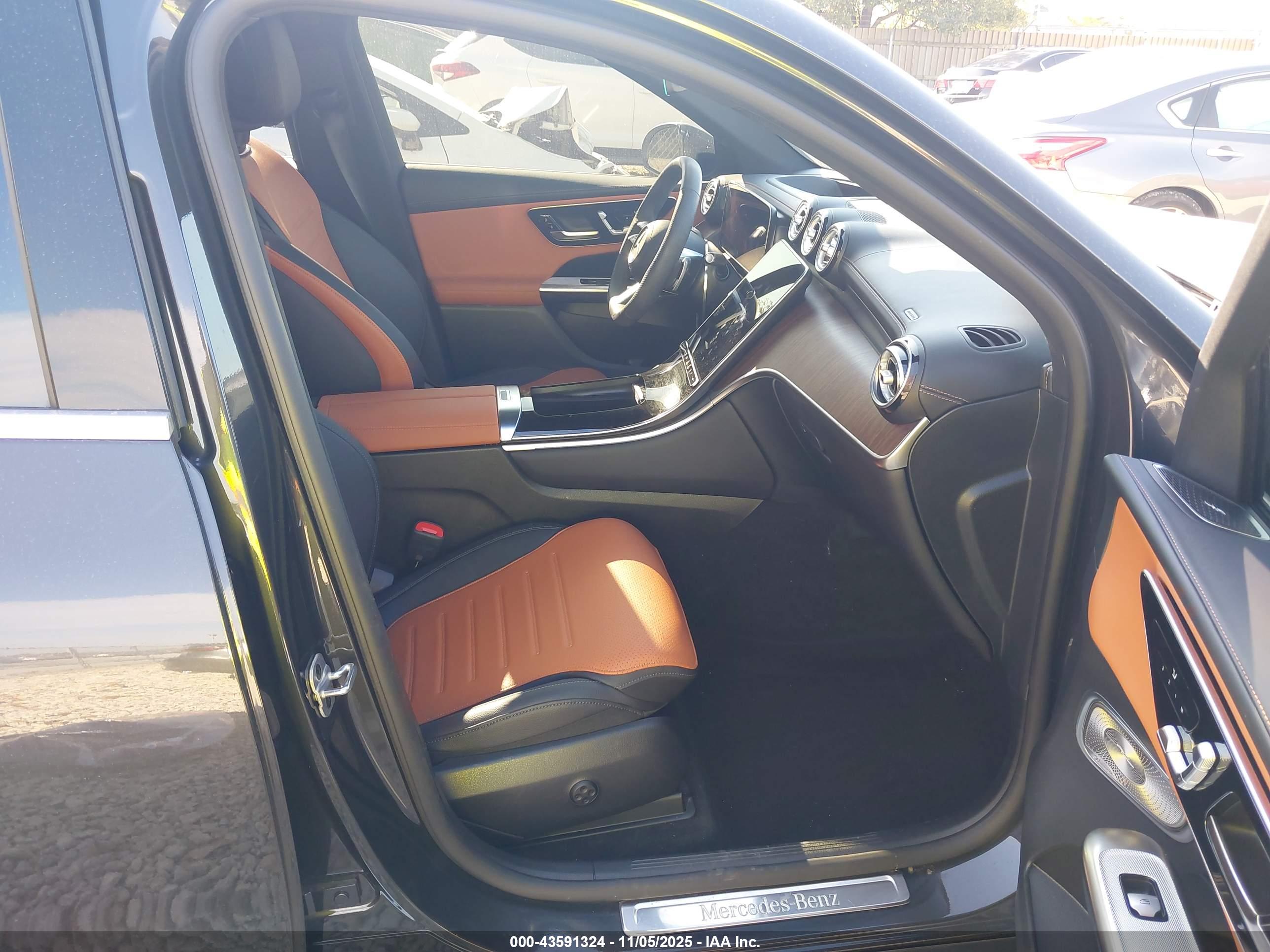 MERCEDES-BENZ GLC image 5