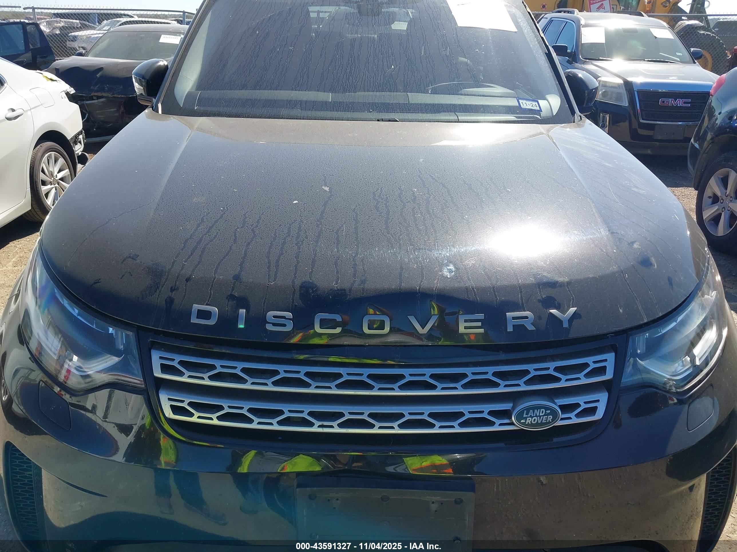 LAND ROVER image 10