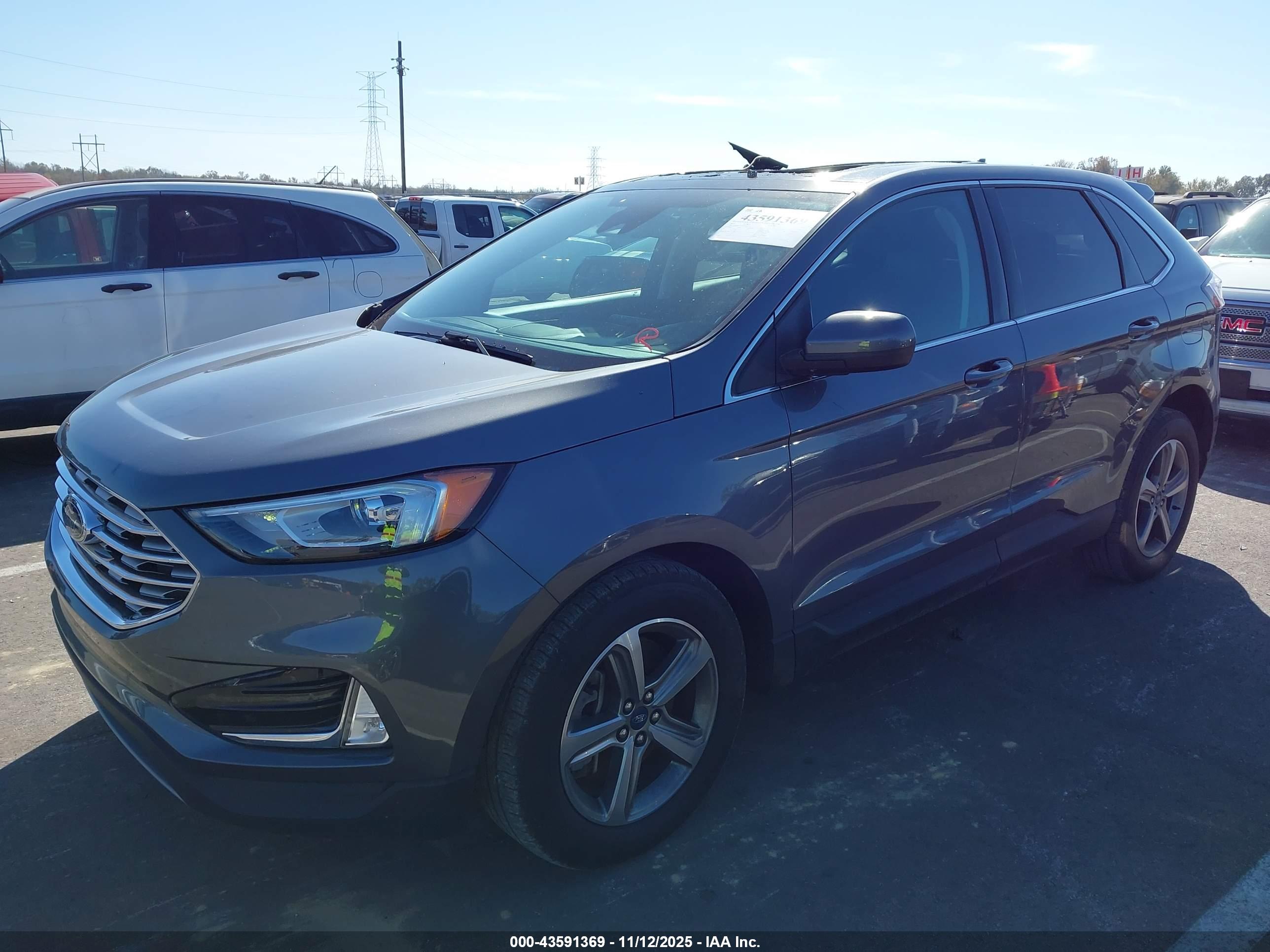 FORD EDGE image 2