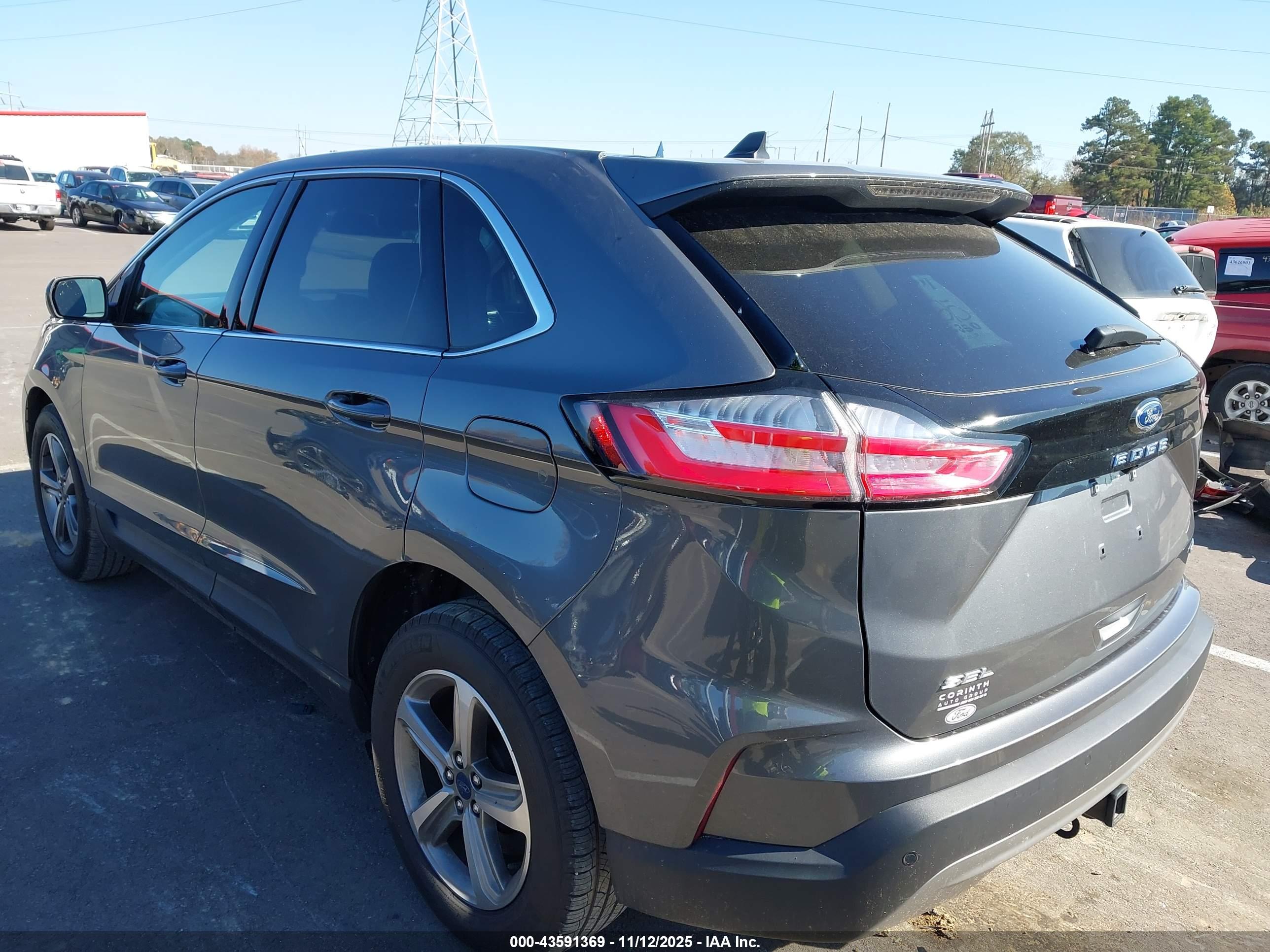 FORD EDGE image 3