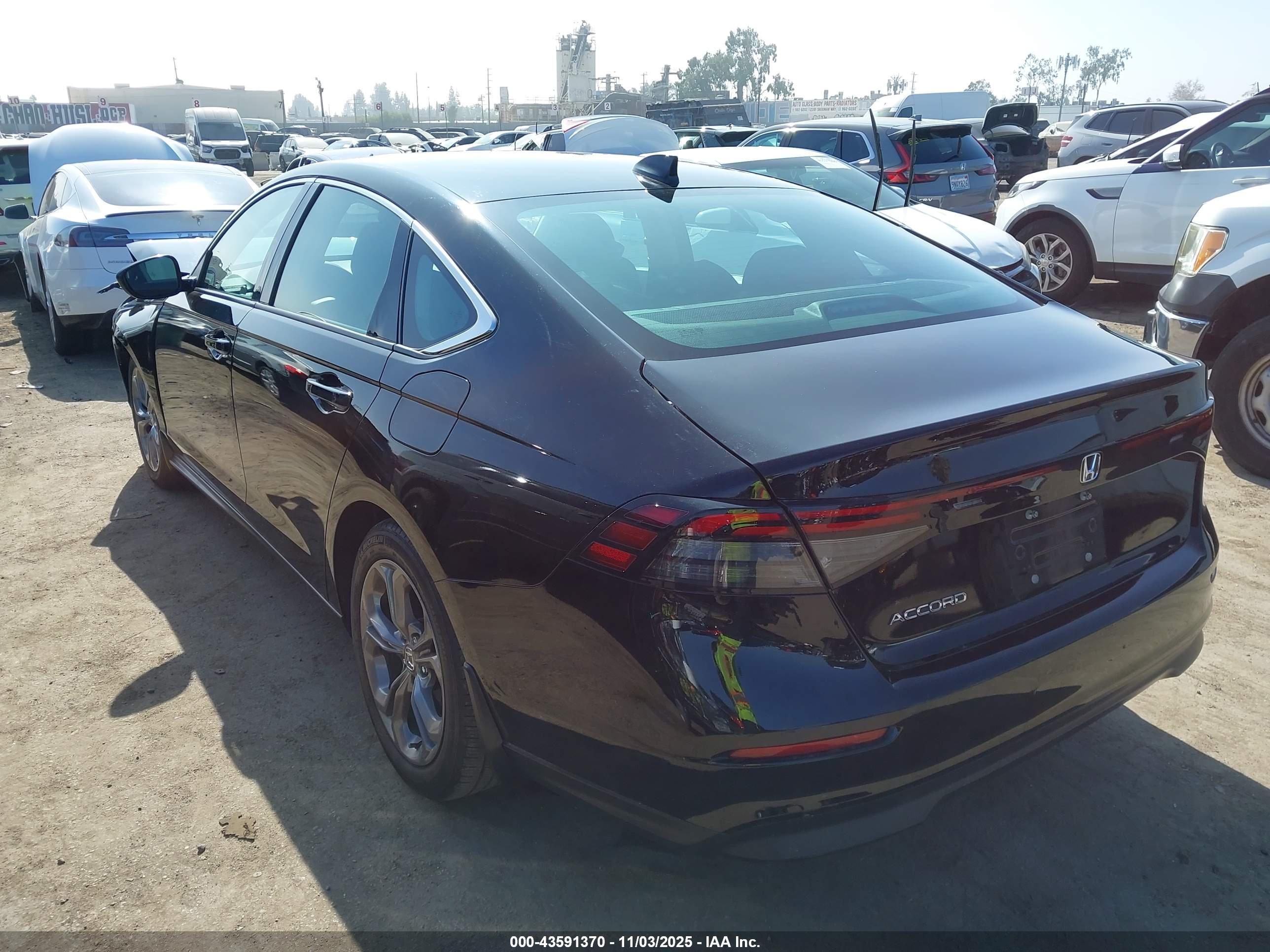 HONDA ACCORD image 3