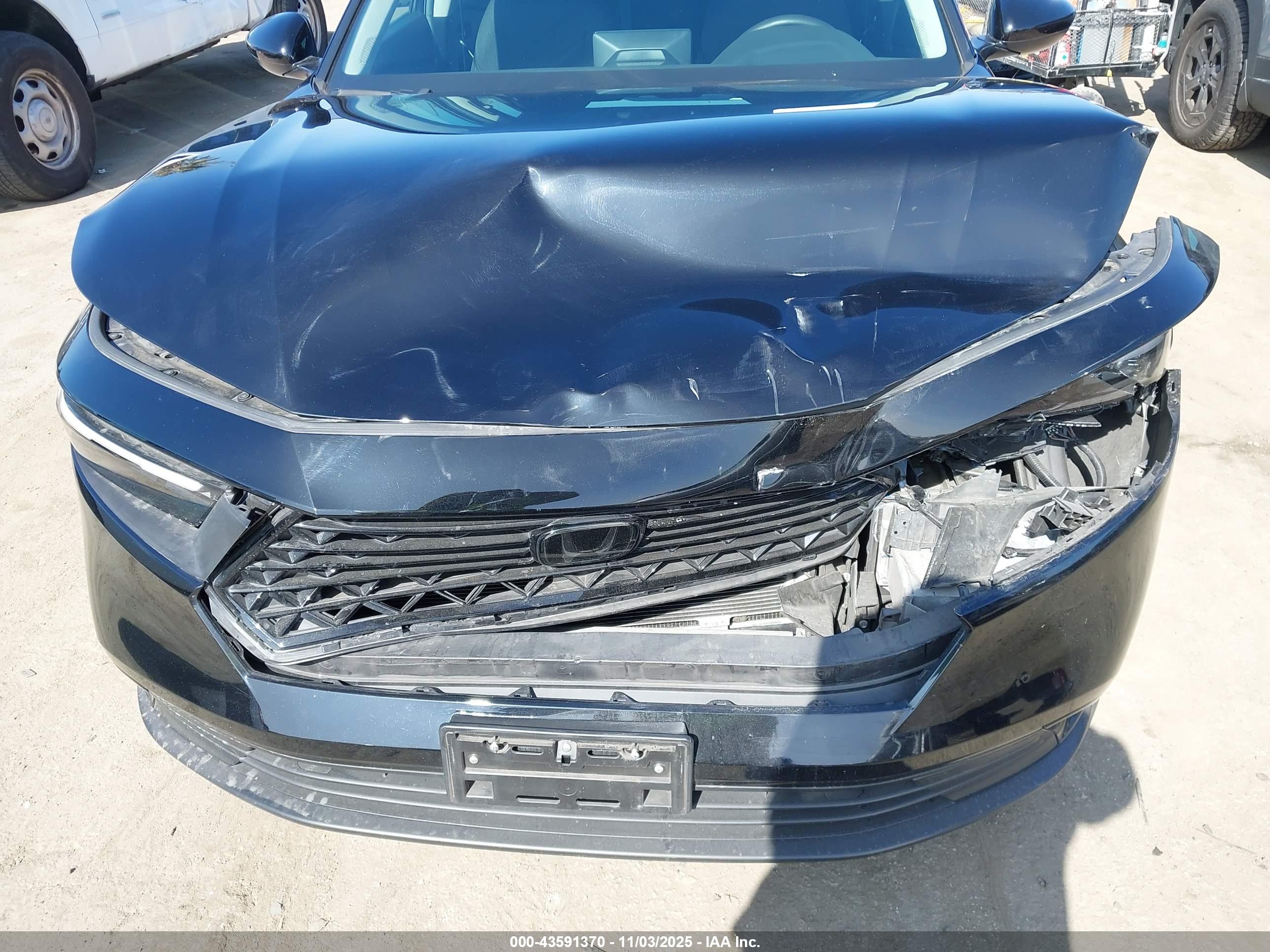 HONDA ACCORD image 6