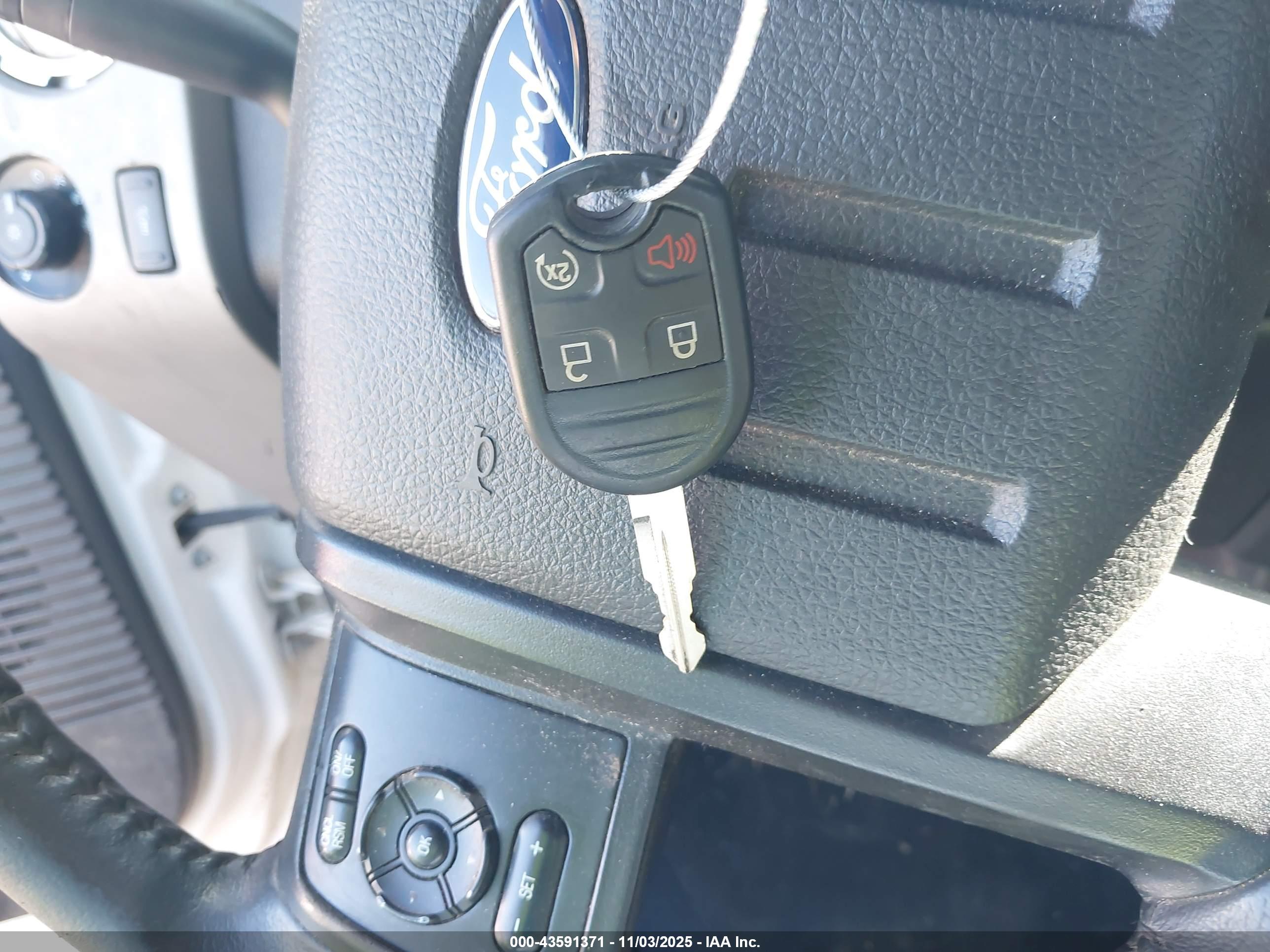 FORD F-250 image 11