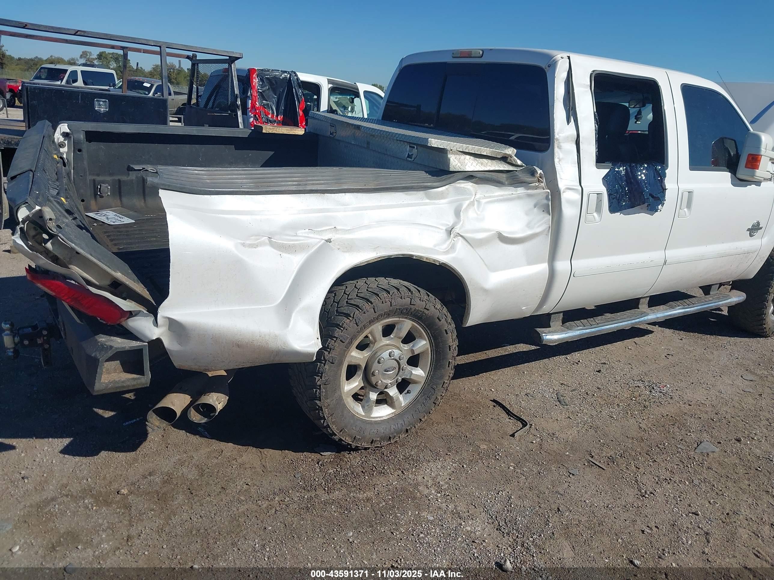 FORD F-250 image 6