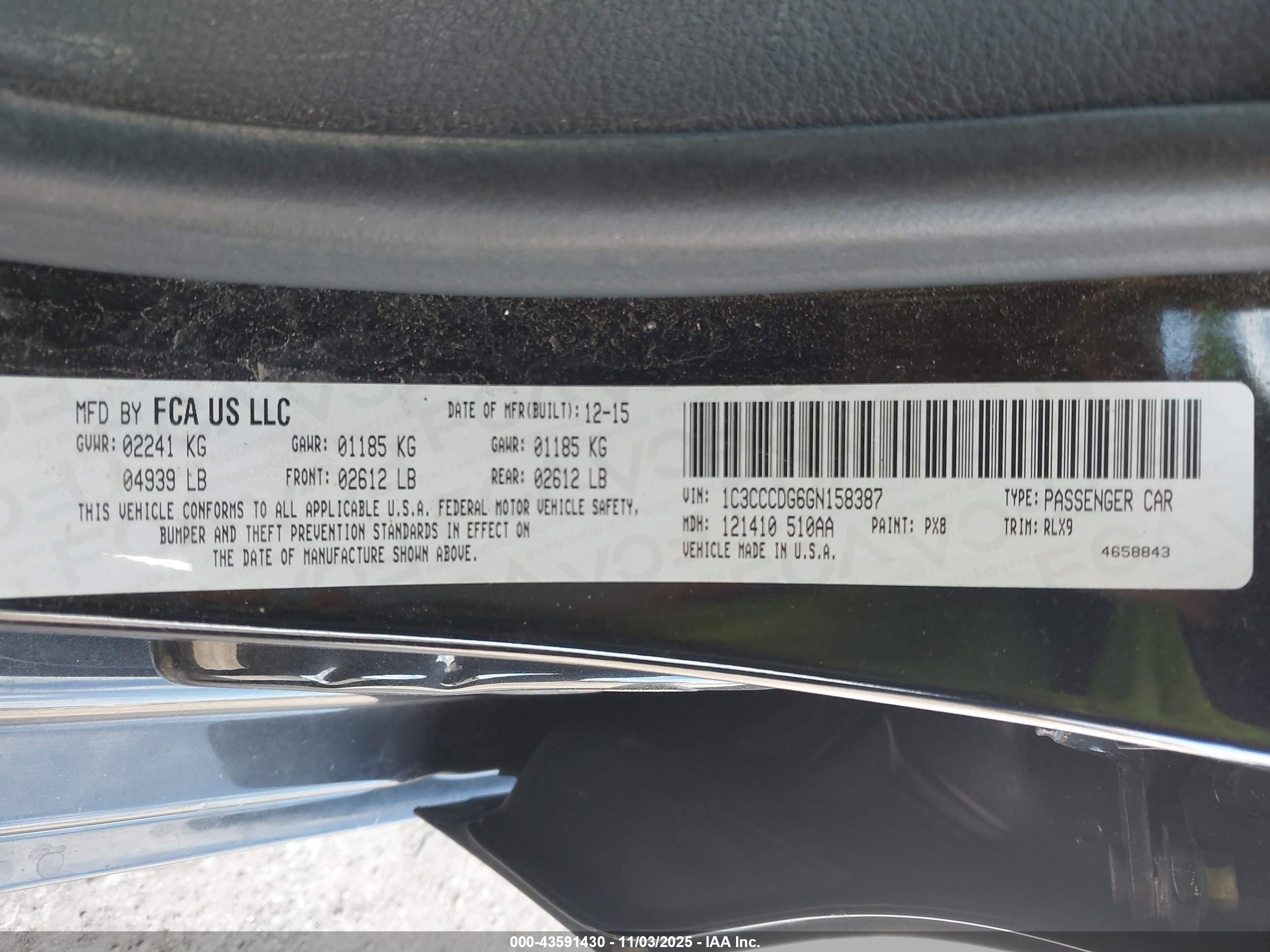 CHRYSLER 200 image 9