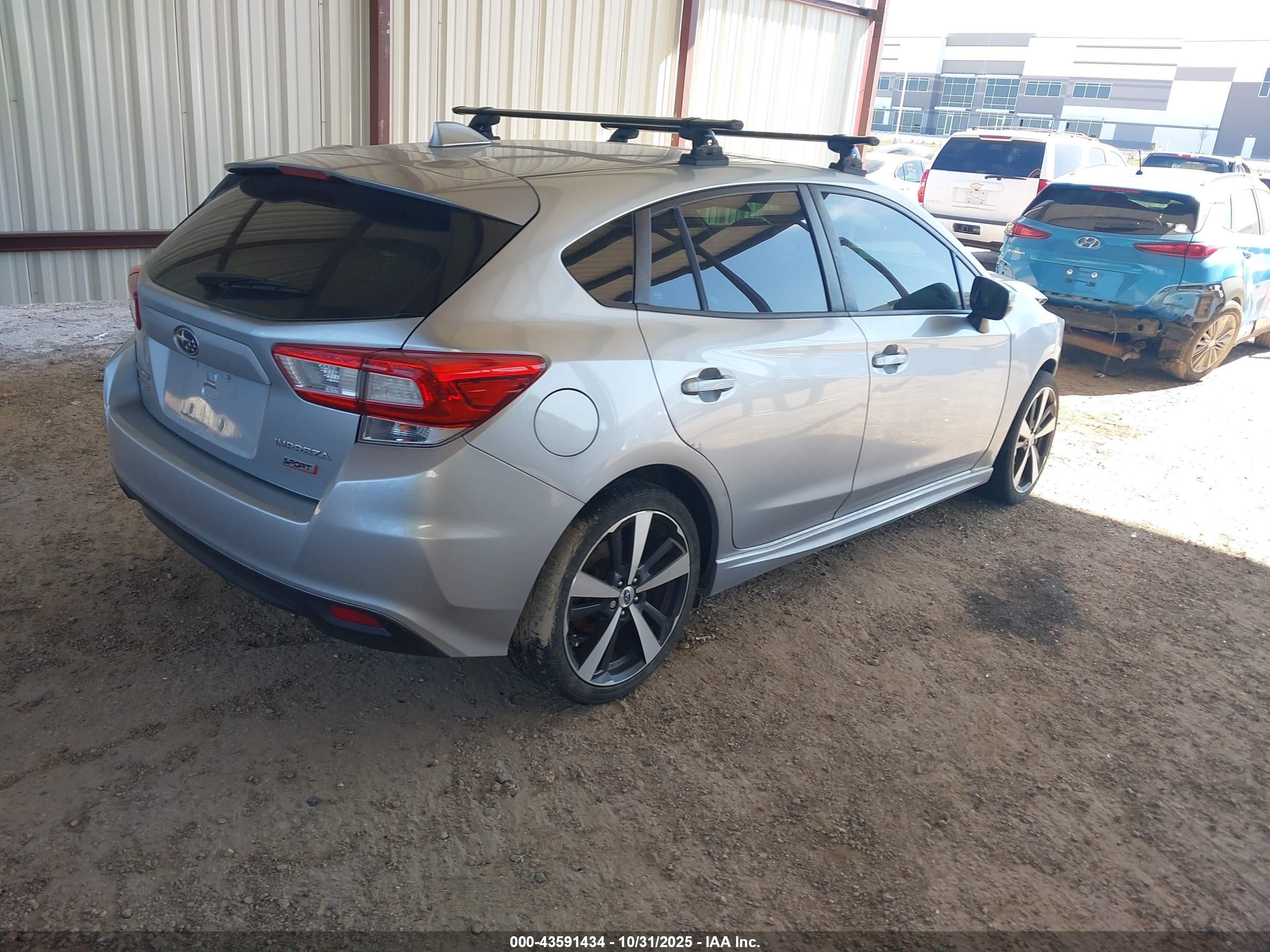 SUBARU IMPREZA image 4