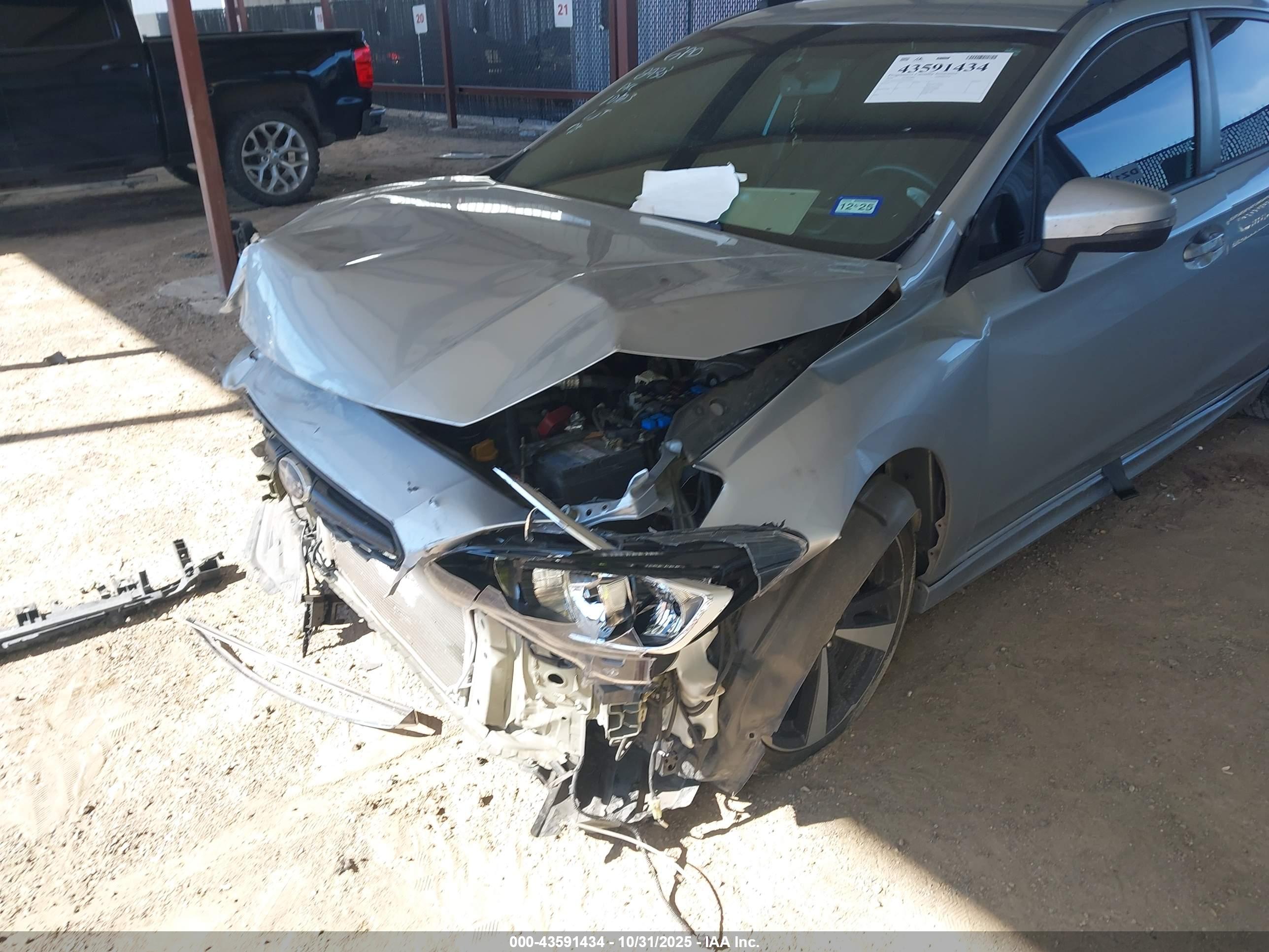 SUBARU IMPREZA image 6