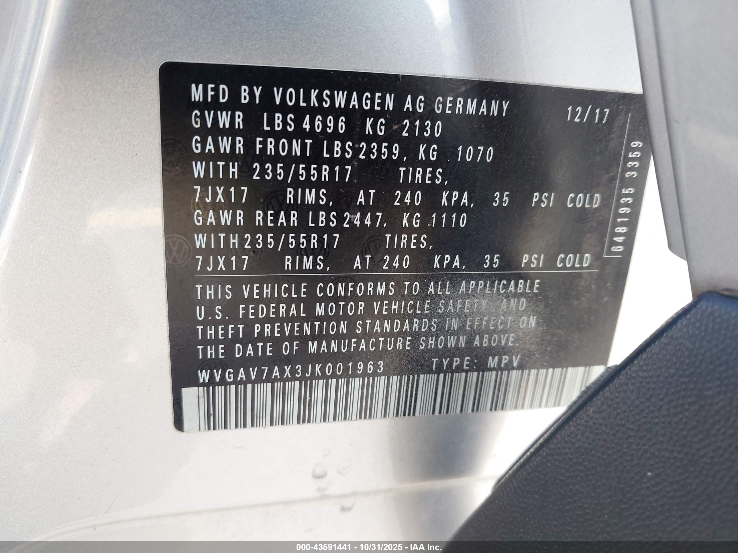 VOLKSWAGEN TIGUAN image 9