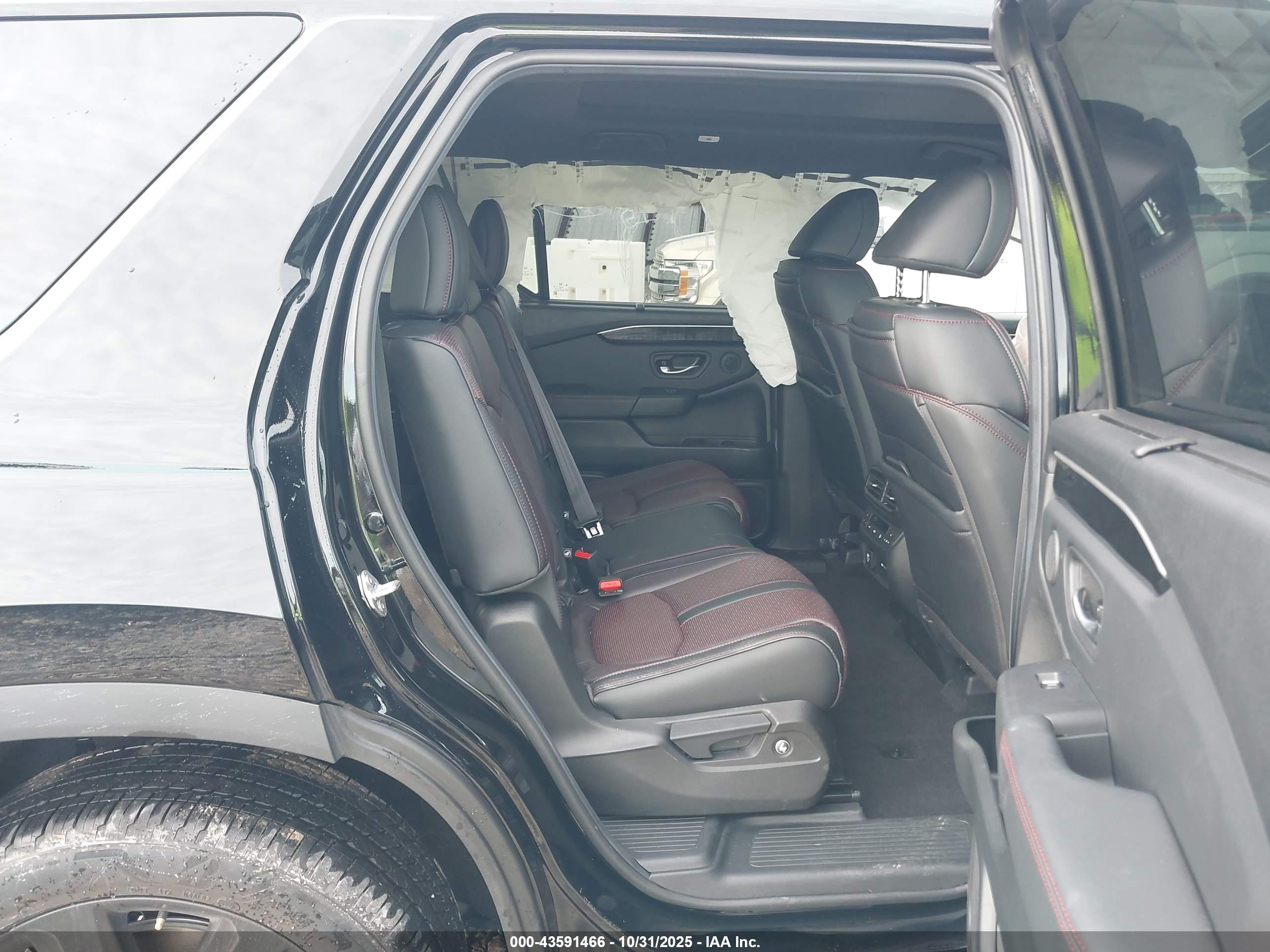 HONDA PILOT image 8