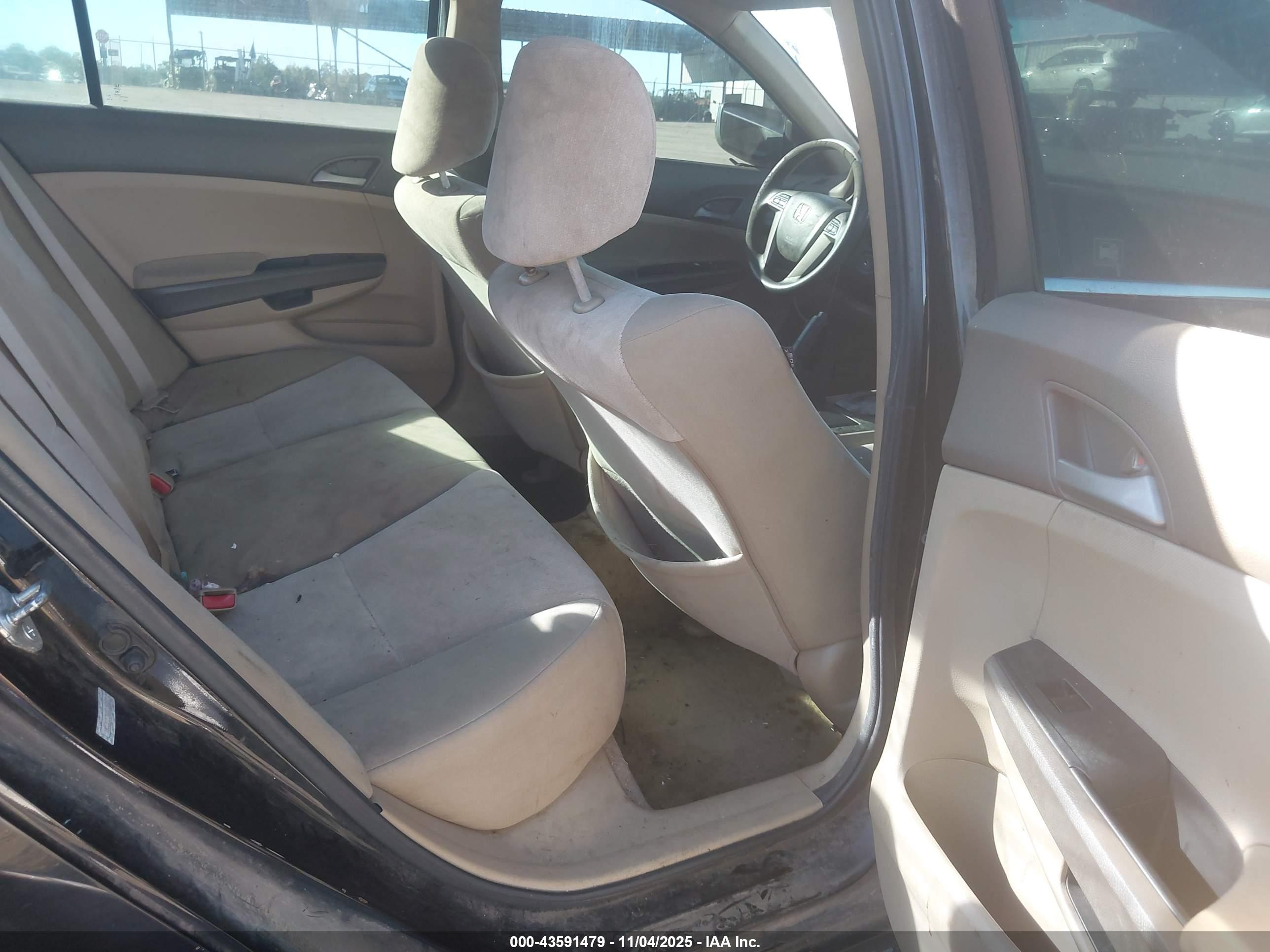 HONDA ACCORD image 8