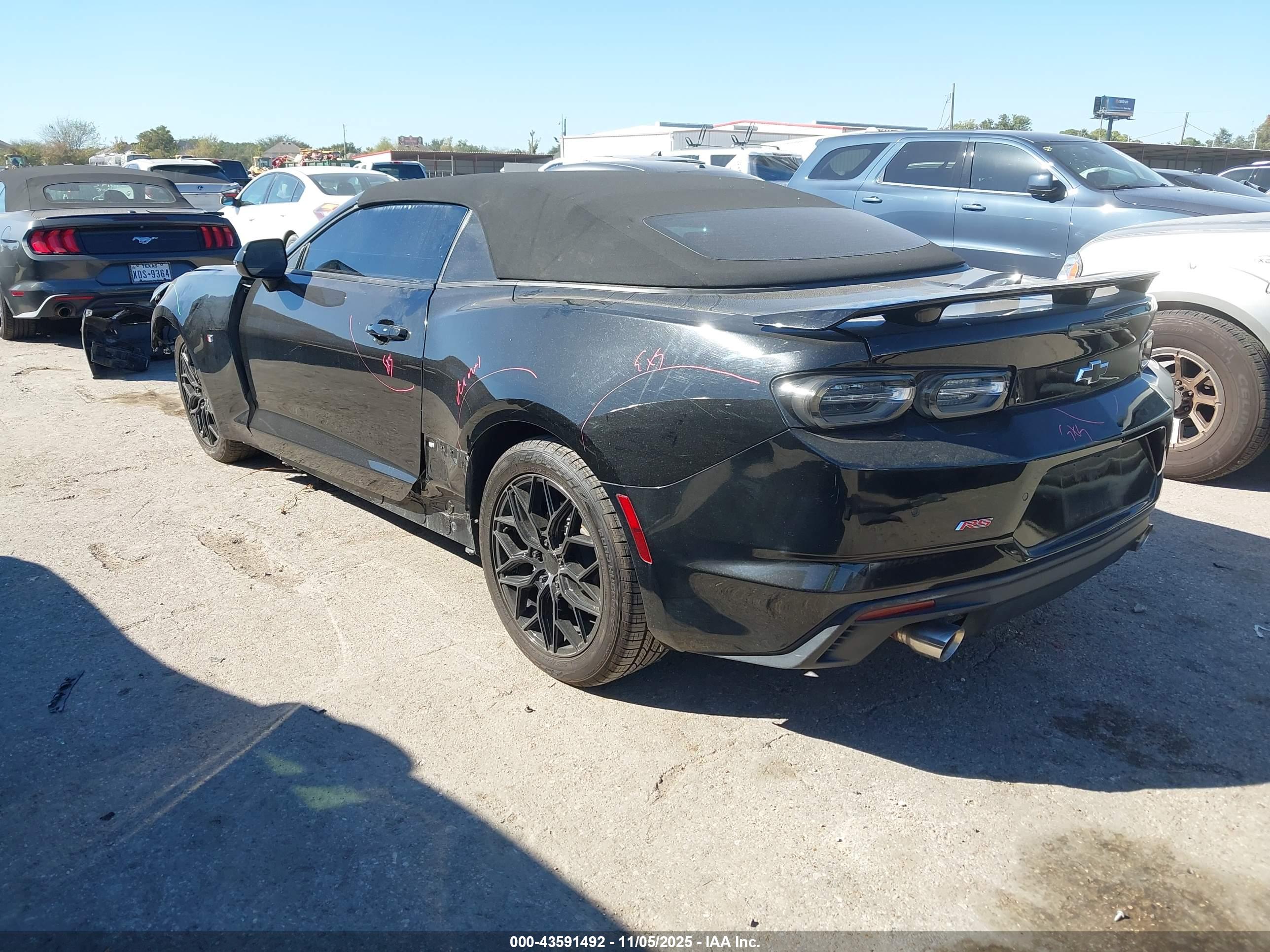 CHEVROLET CAMARO image 3