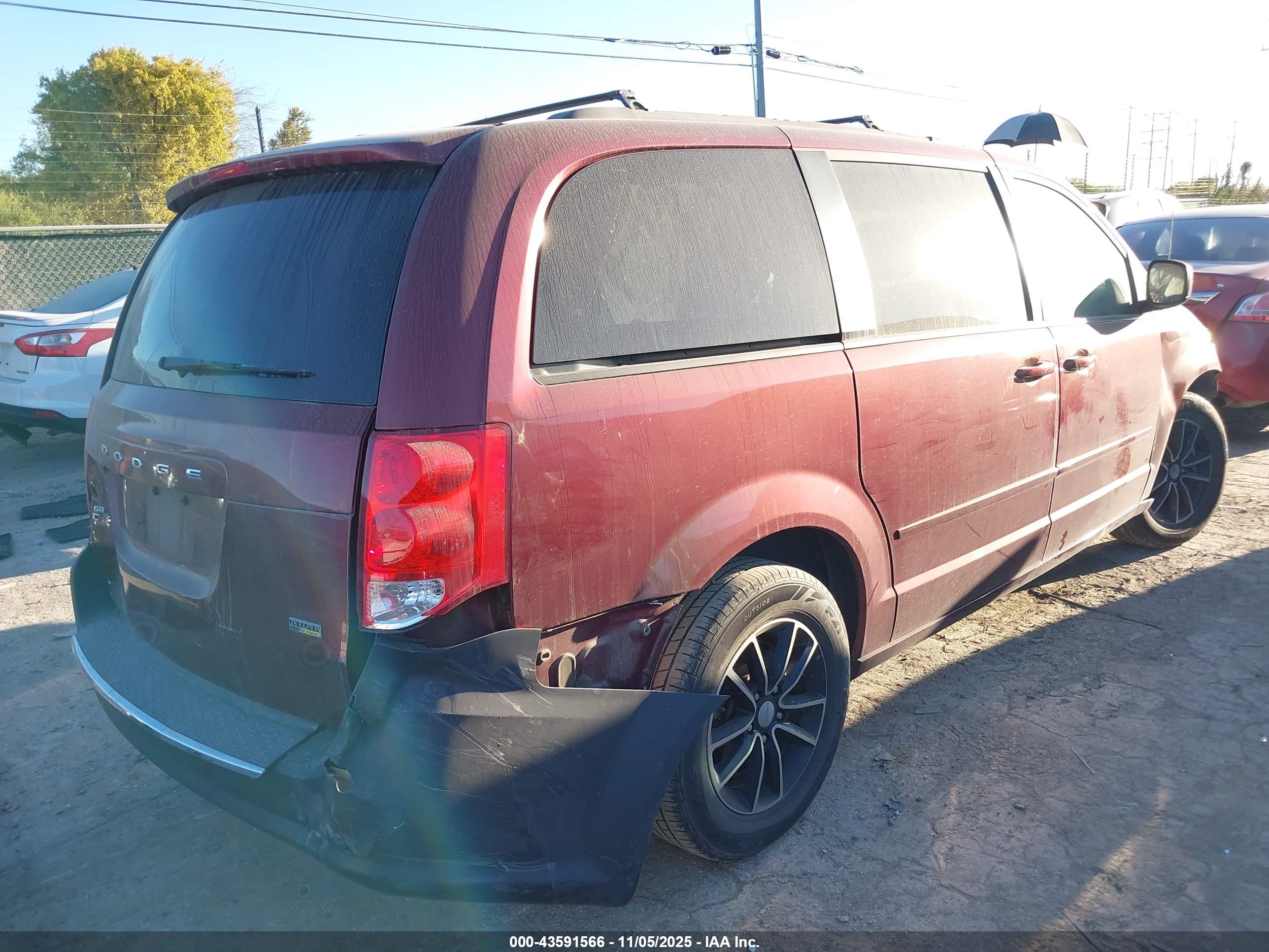 DODGE GRAND image 4